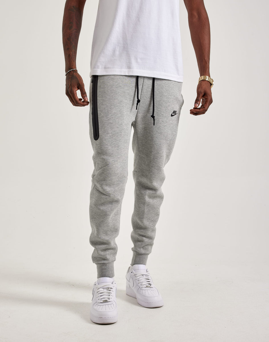 Nike tech fleece skinny joggers grey best sale