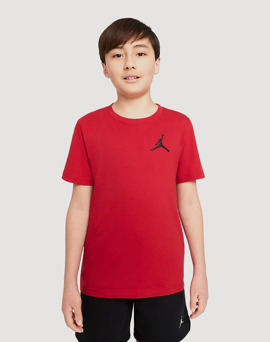 red jordan tee