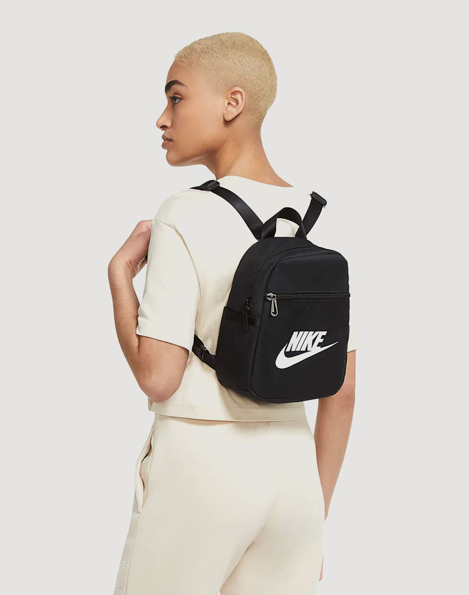 Nike Futura 365 Crossbody Bag – DTLR