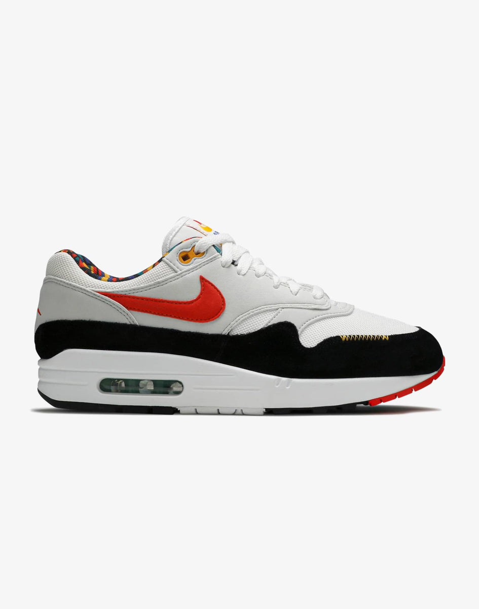 Nike Air Max Bliss – DTLR