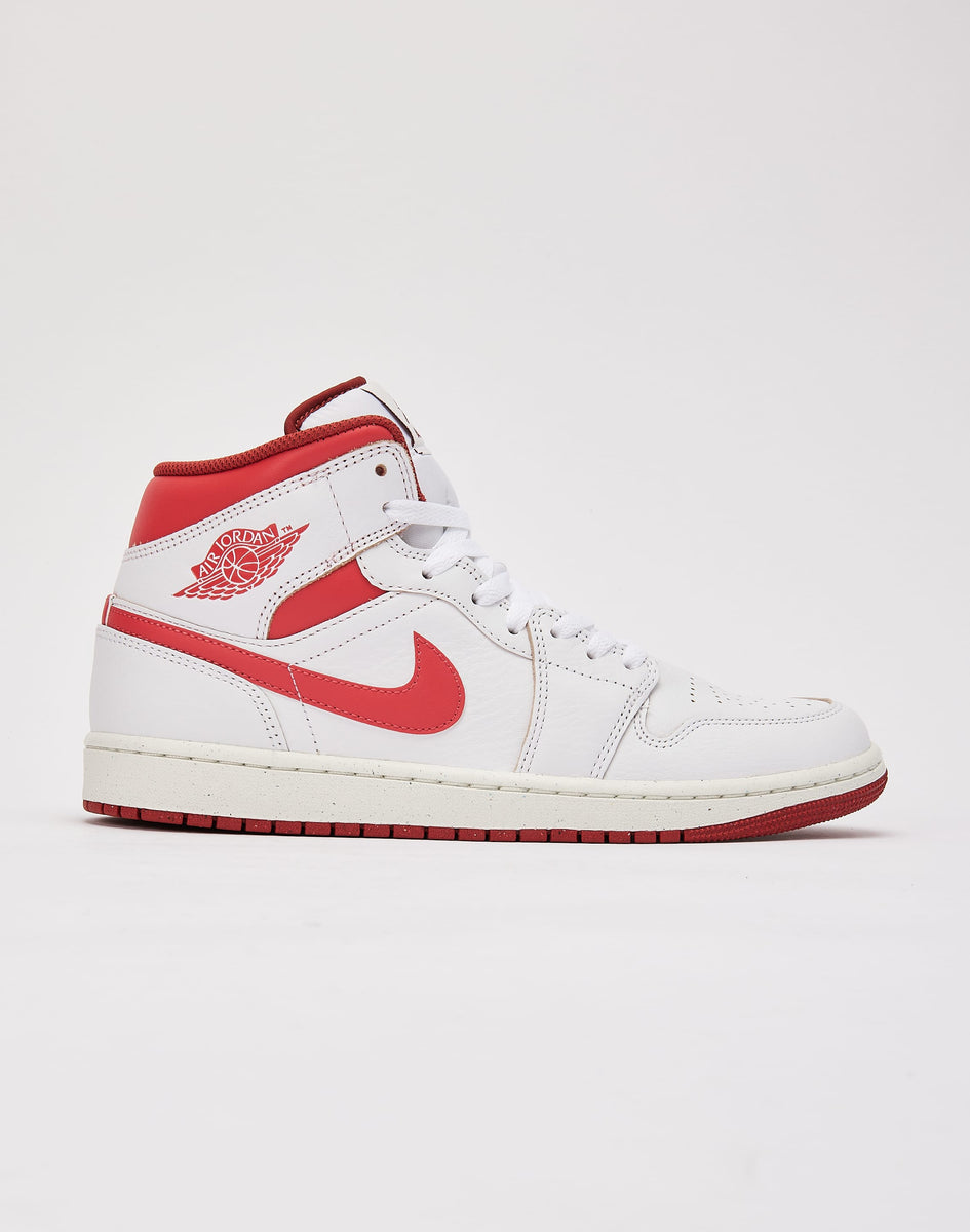 Jordan Air Jordan 1 Mid SE – DTLR