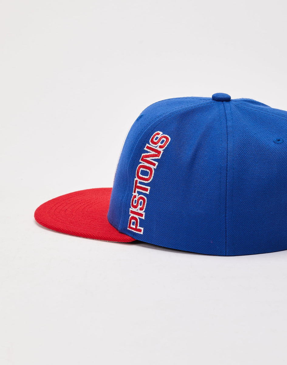 Mitchell & Ness Detroit Pistons Jumbotron Snapback Hat