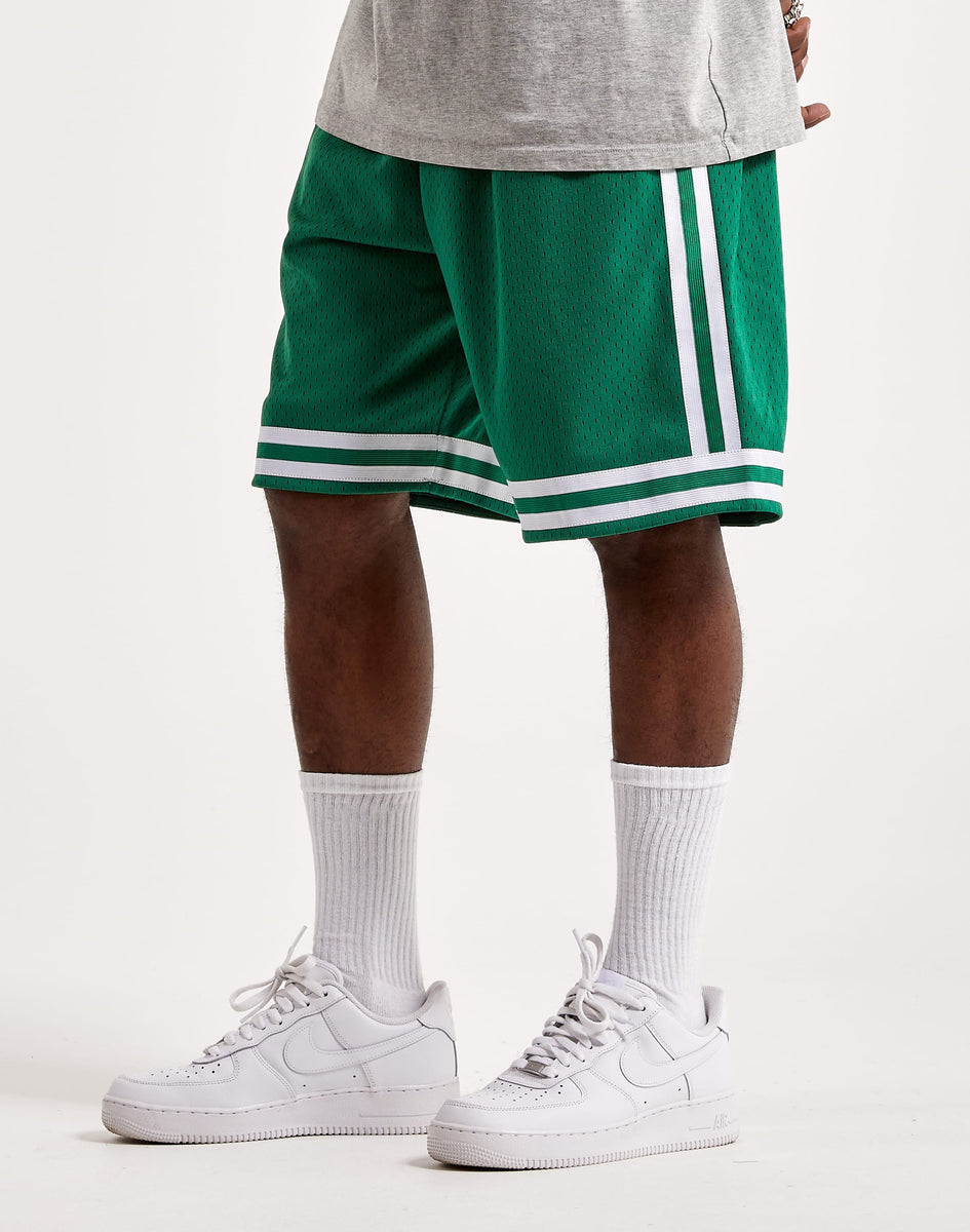 Mitchell & Ness Los Angeles Lakers Swingman Shorts – DTLR