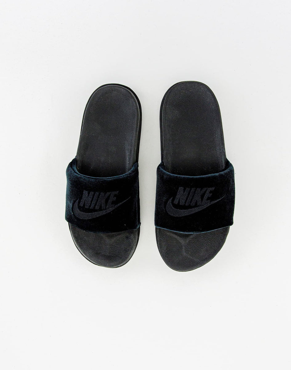 Nike Offcourt Slides – DTLR
