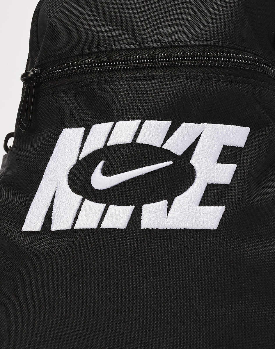 Nike Futura 365 Mini Backpack – DTLR