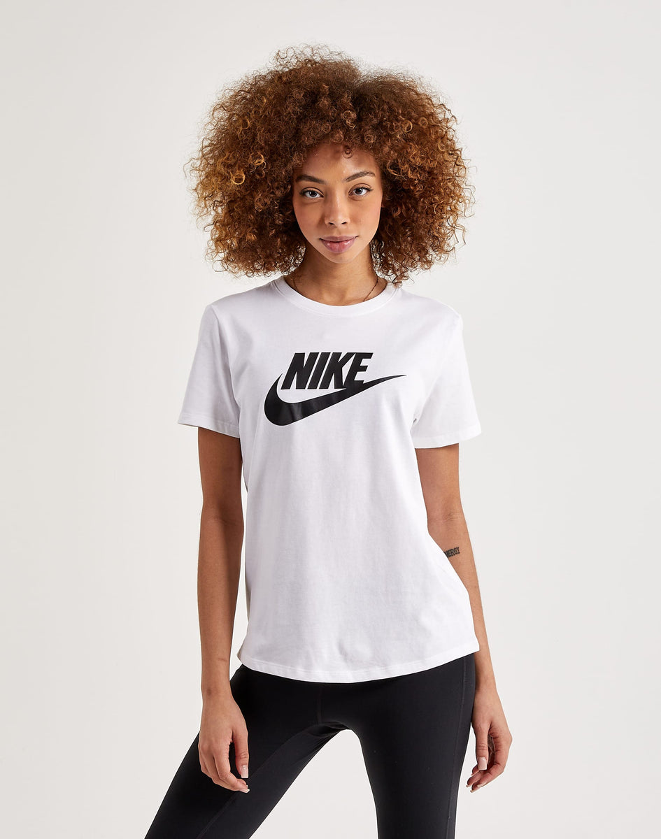 T-shirt sportswear essential icon futura corail femme - Nike