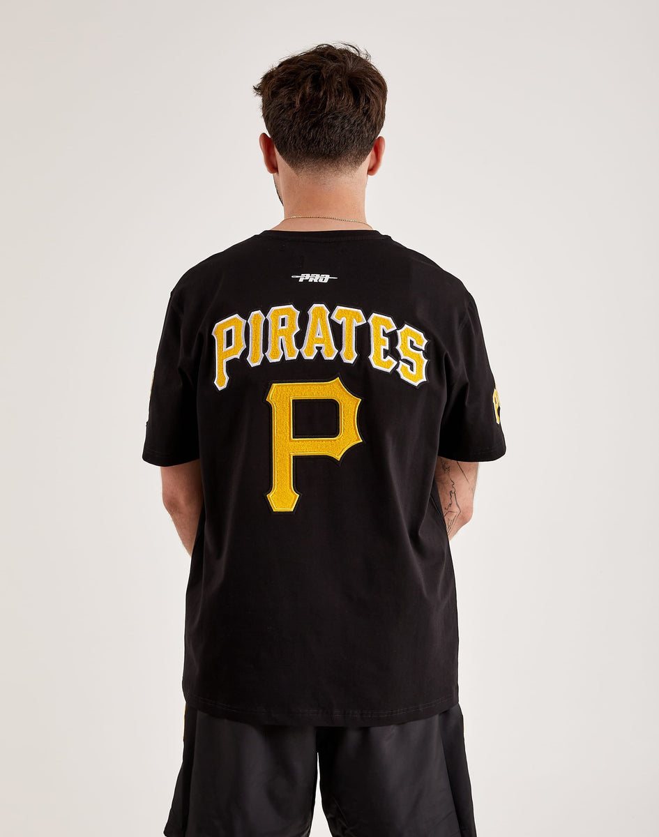 Pro Standard /ProMax Pittsburg Pirates Tee And Shorts Set