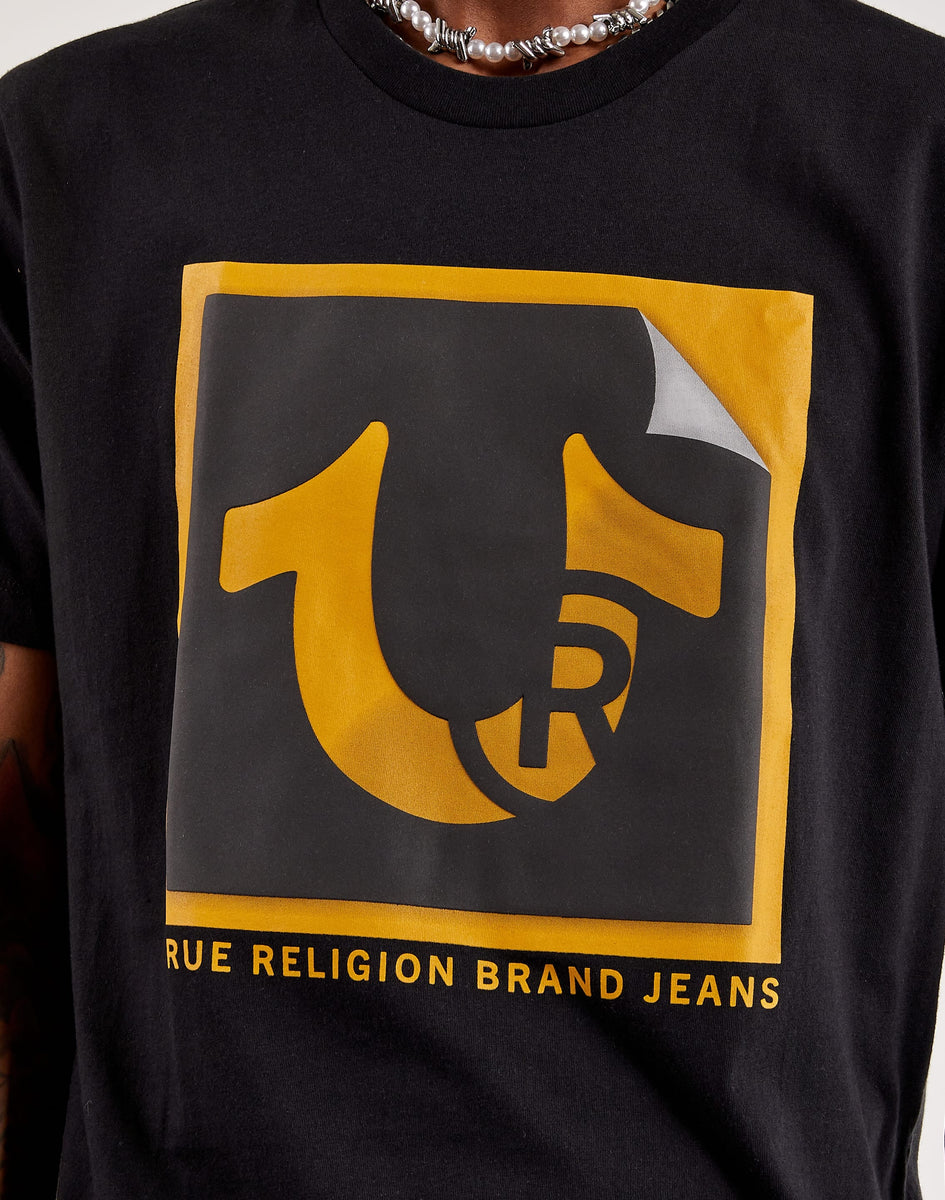 True Religion Peeling Trademark Tee – DTLR