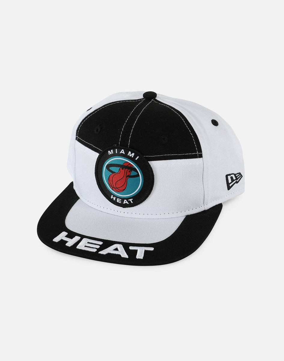 Mitchell & Ness Miami Heat Deadstock Snapback Hat – DTLR