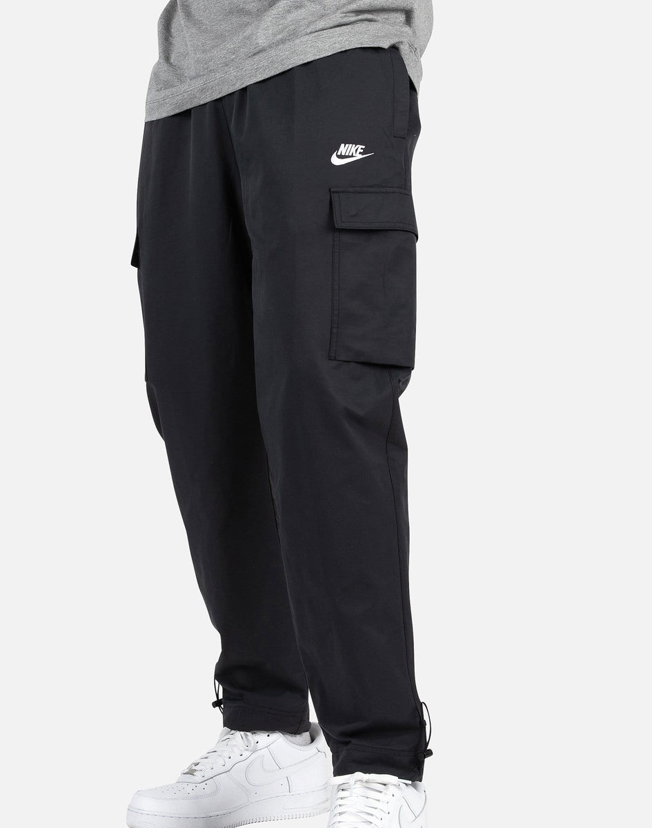 Nike Sportswear Men's Woven Pants Twill Fabric and Cargo Pockets CU4325-010  Size L Black/White : : Clothing, Shoes & Accessories