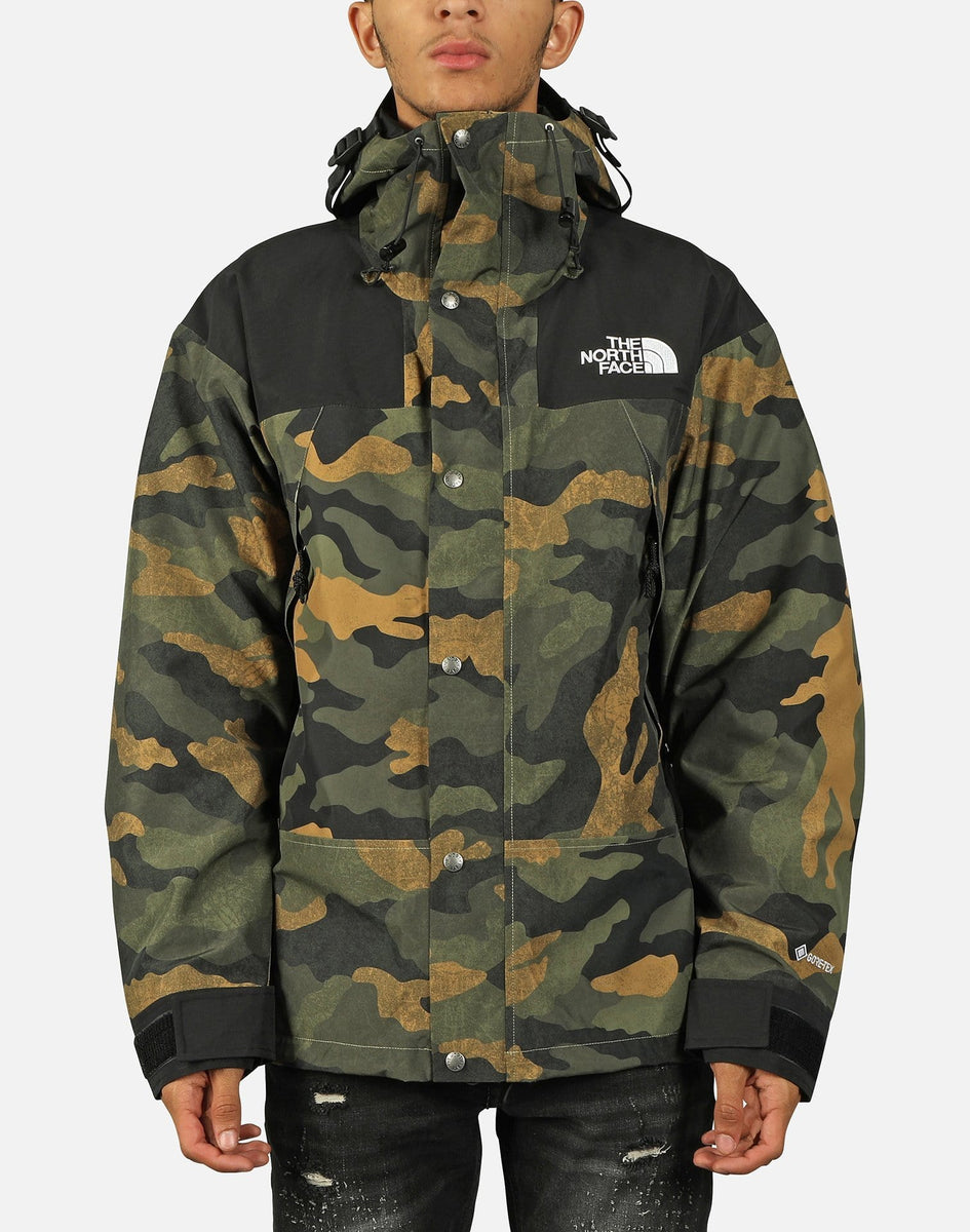 North face 1990 mountain deals jacket camo