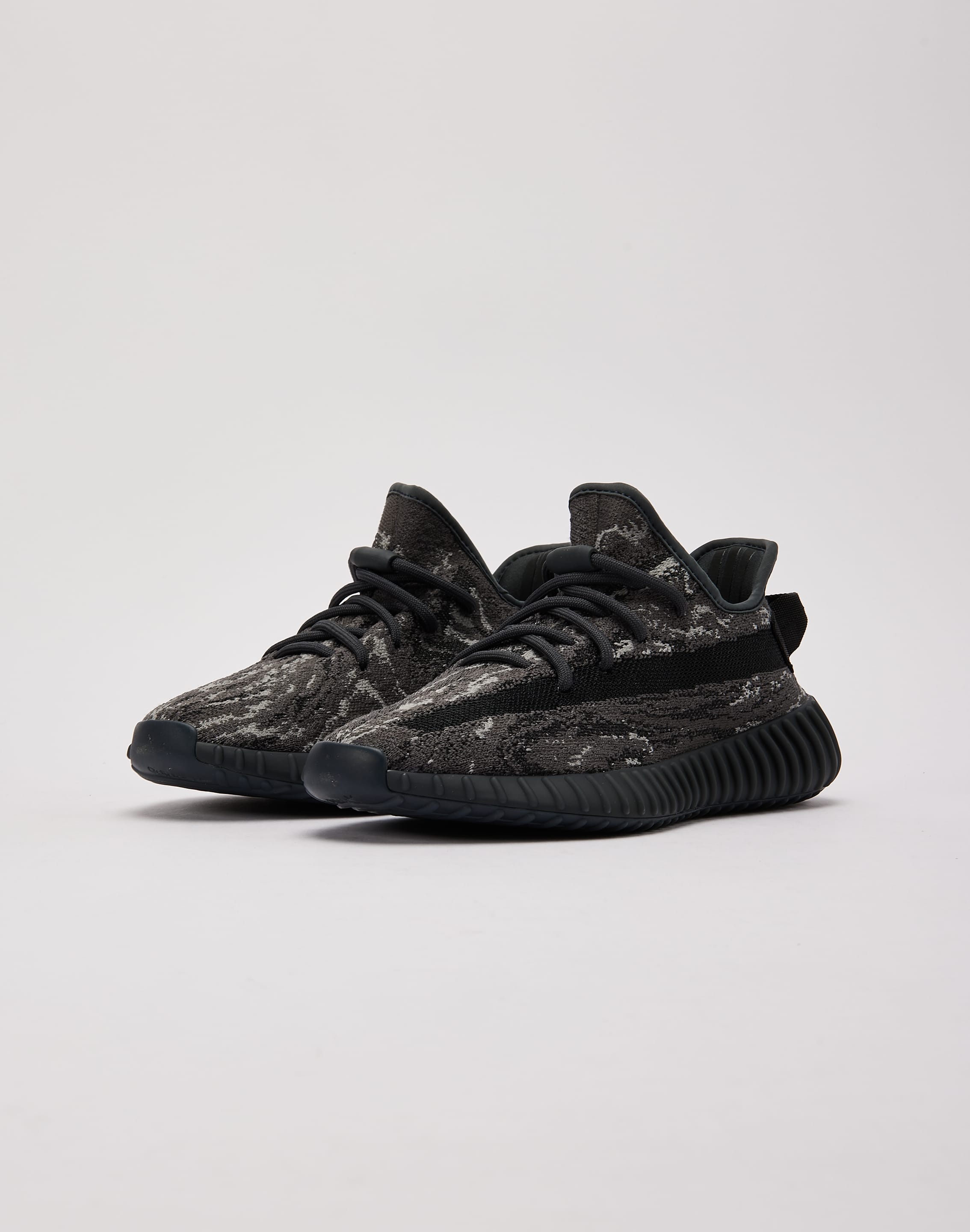 Adidas yeezy boost 350 v2 triple online