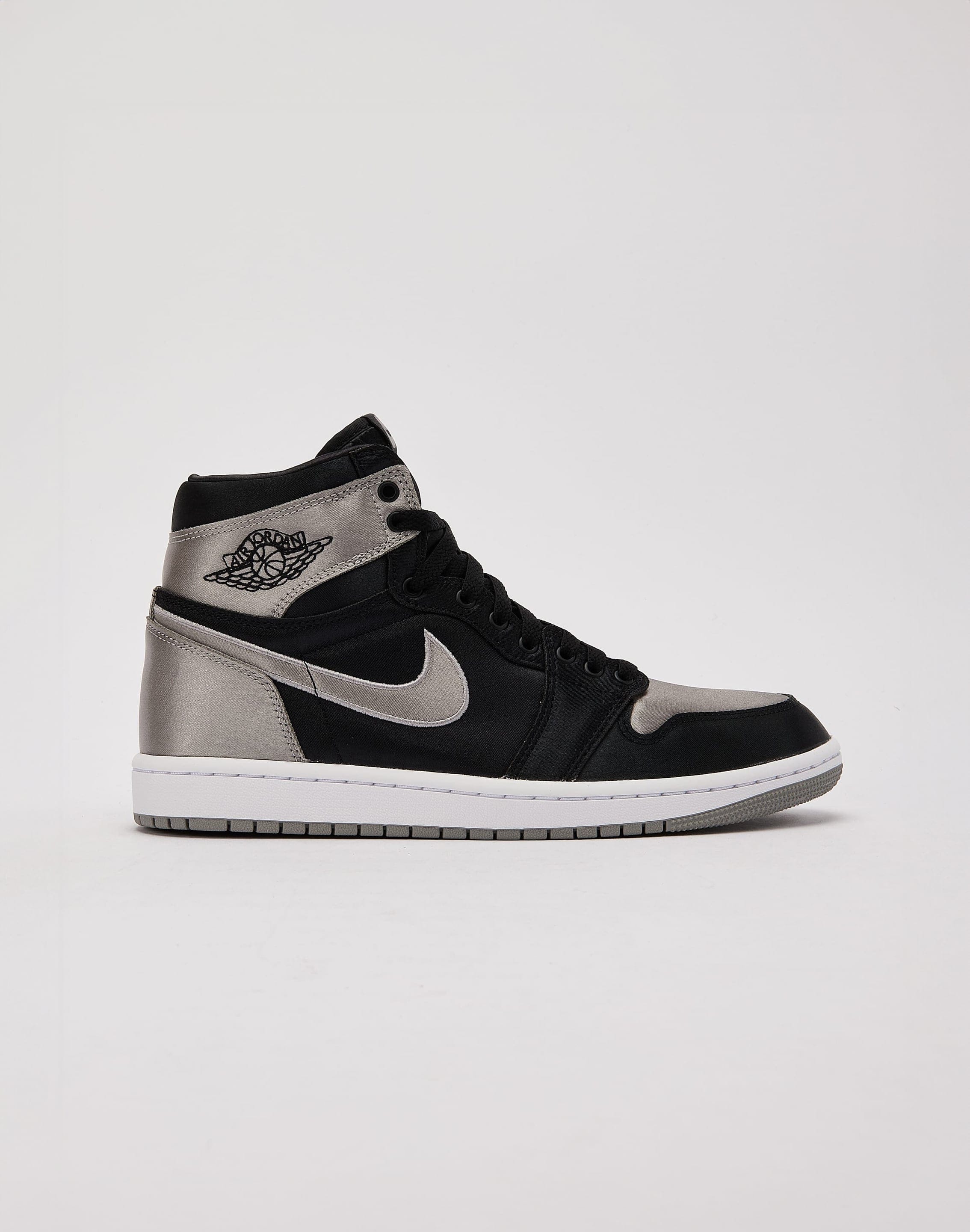 Air jordans retro high og online