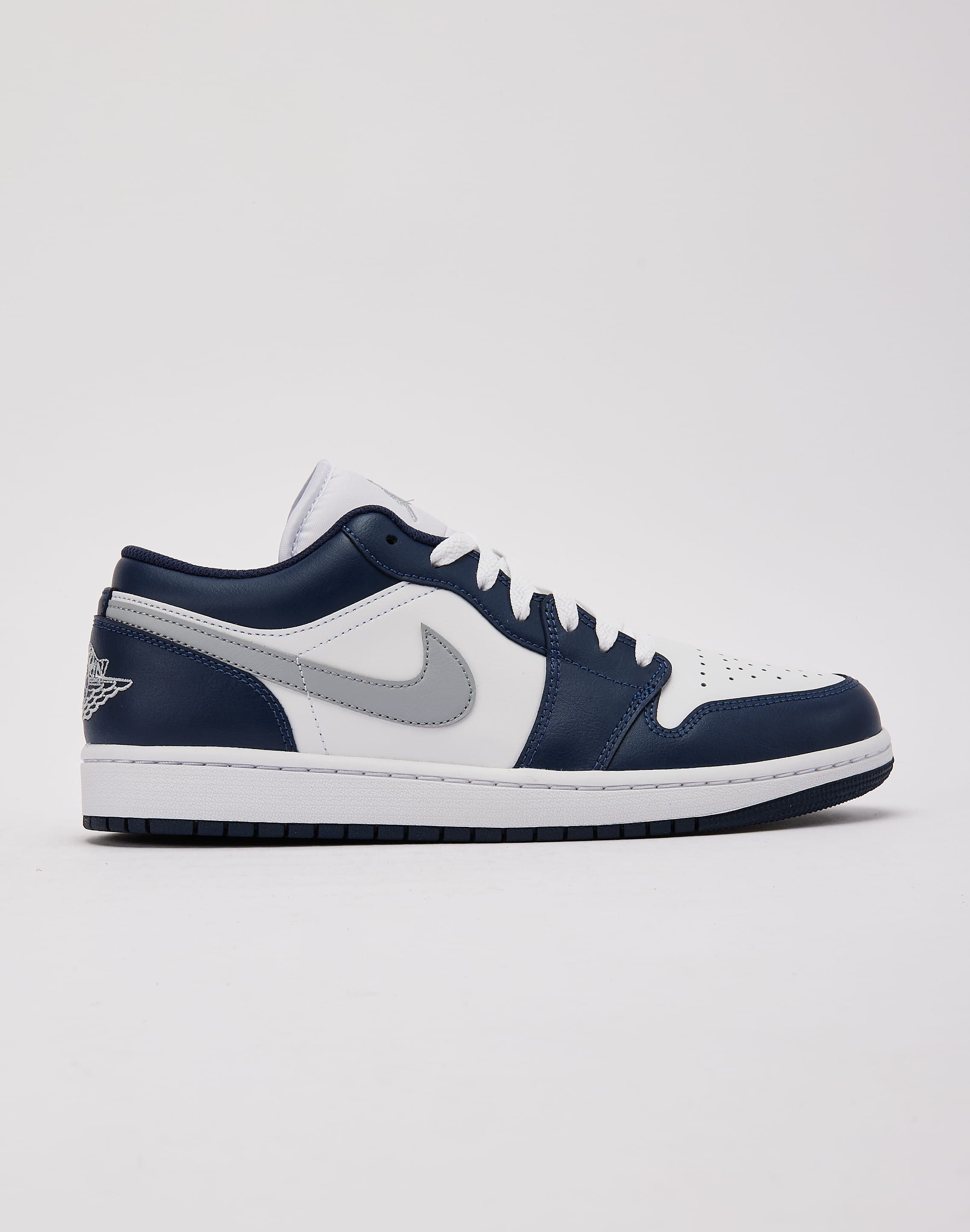 Air Jordan 1 Low White Wolf Grey Midnight Navy 9.5