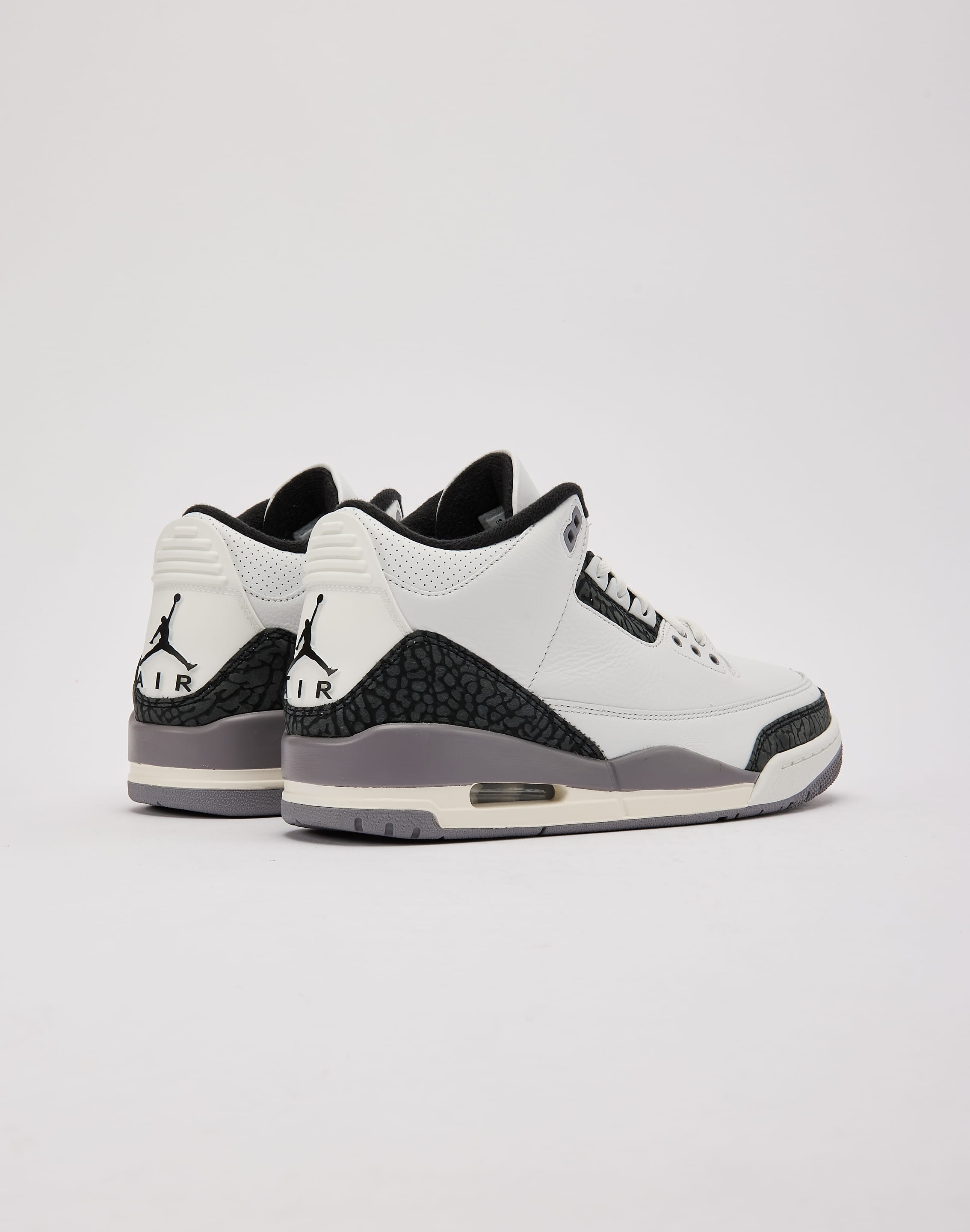 Air jordan 3 shop on sale