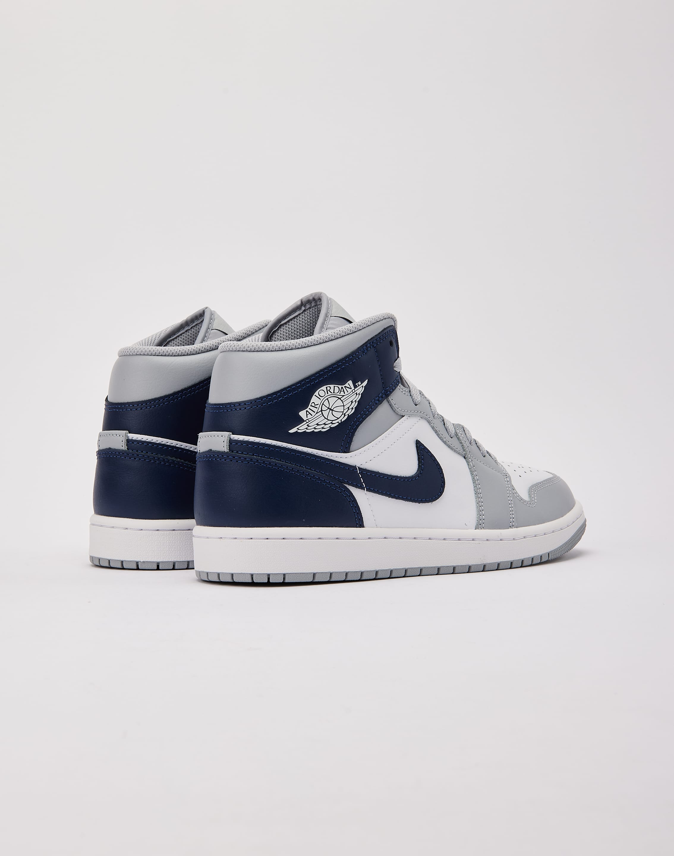 Air Jordan 1 Mid White Midnight Navy Wolf Grey 13