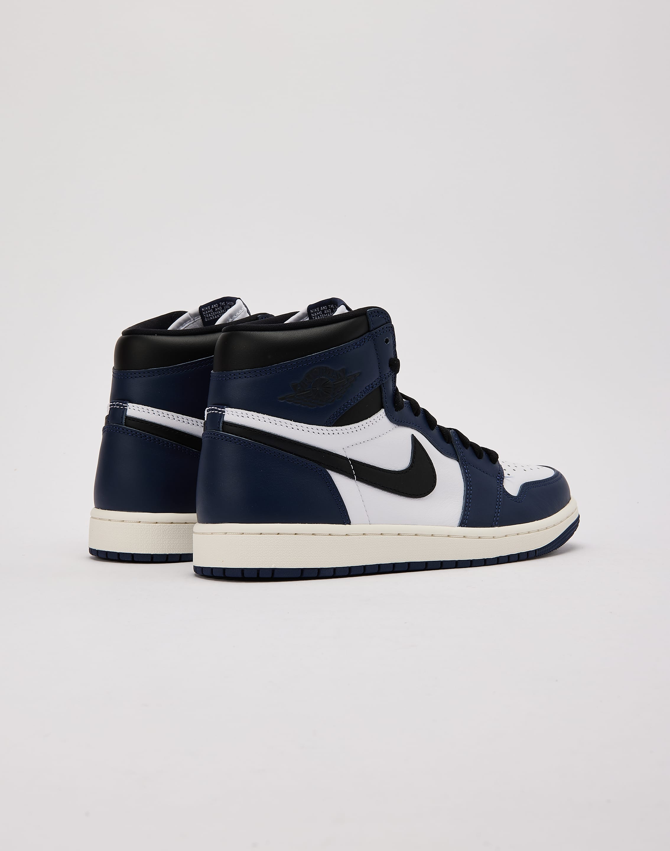 Jordan Air Jordan 1 Retro High OG Midnight Navy DTLR