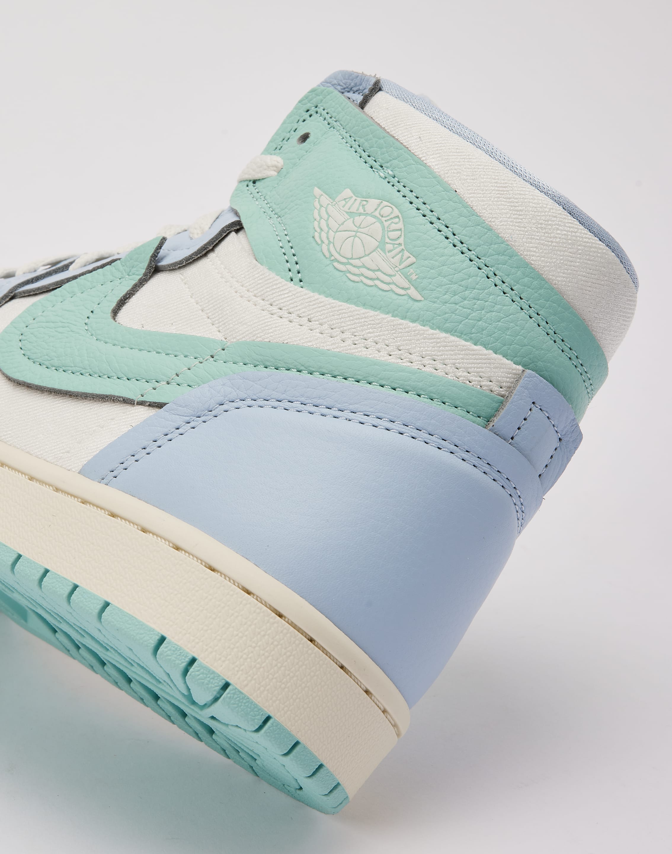 Air jordan 1 high light blue online