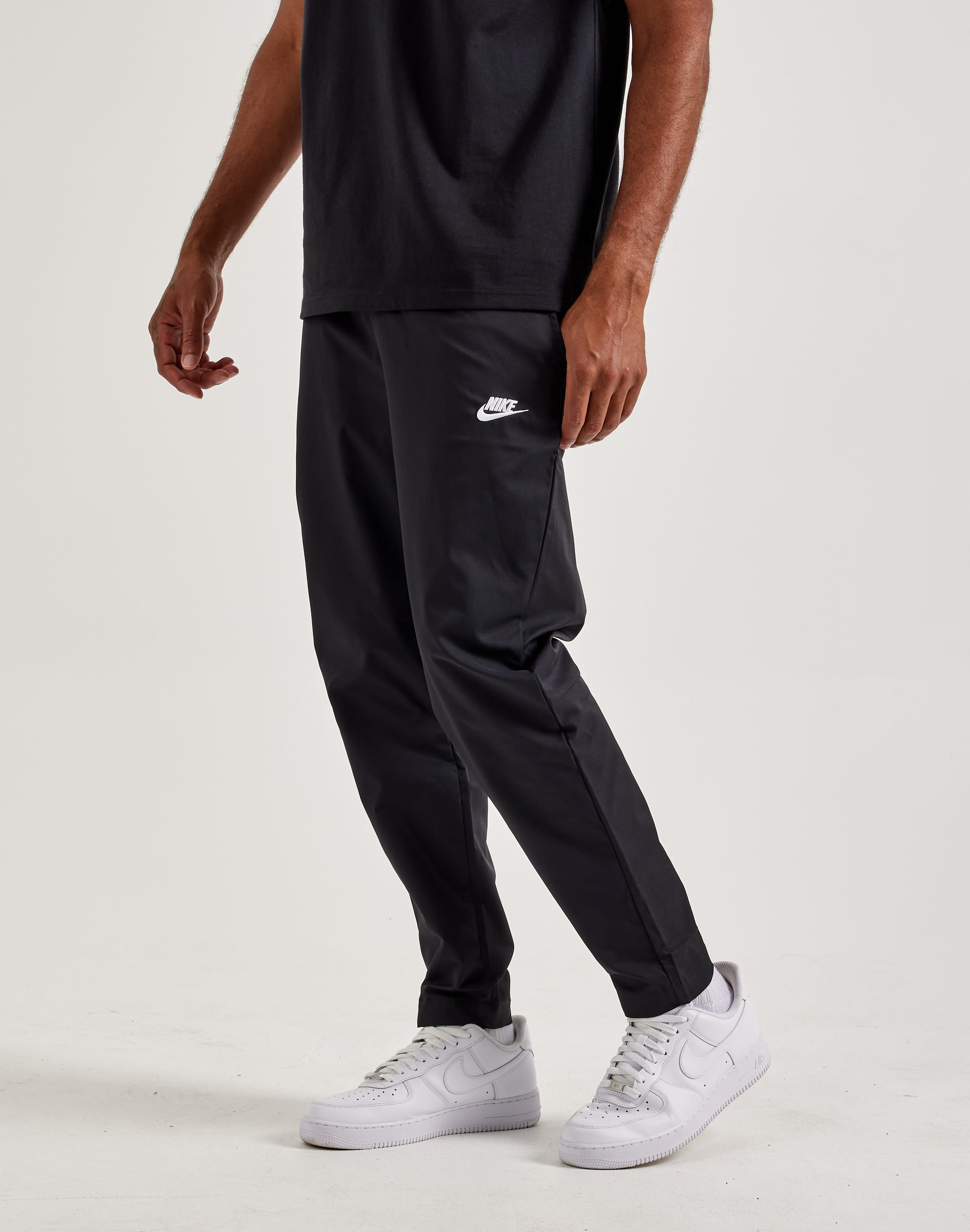 Nike pants with nike down the leg hotsell