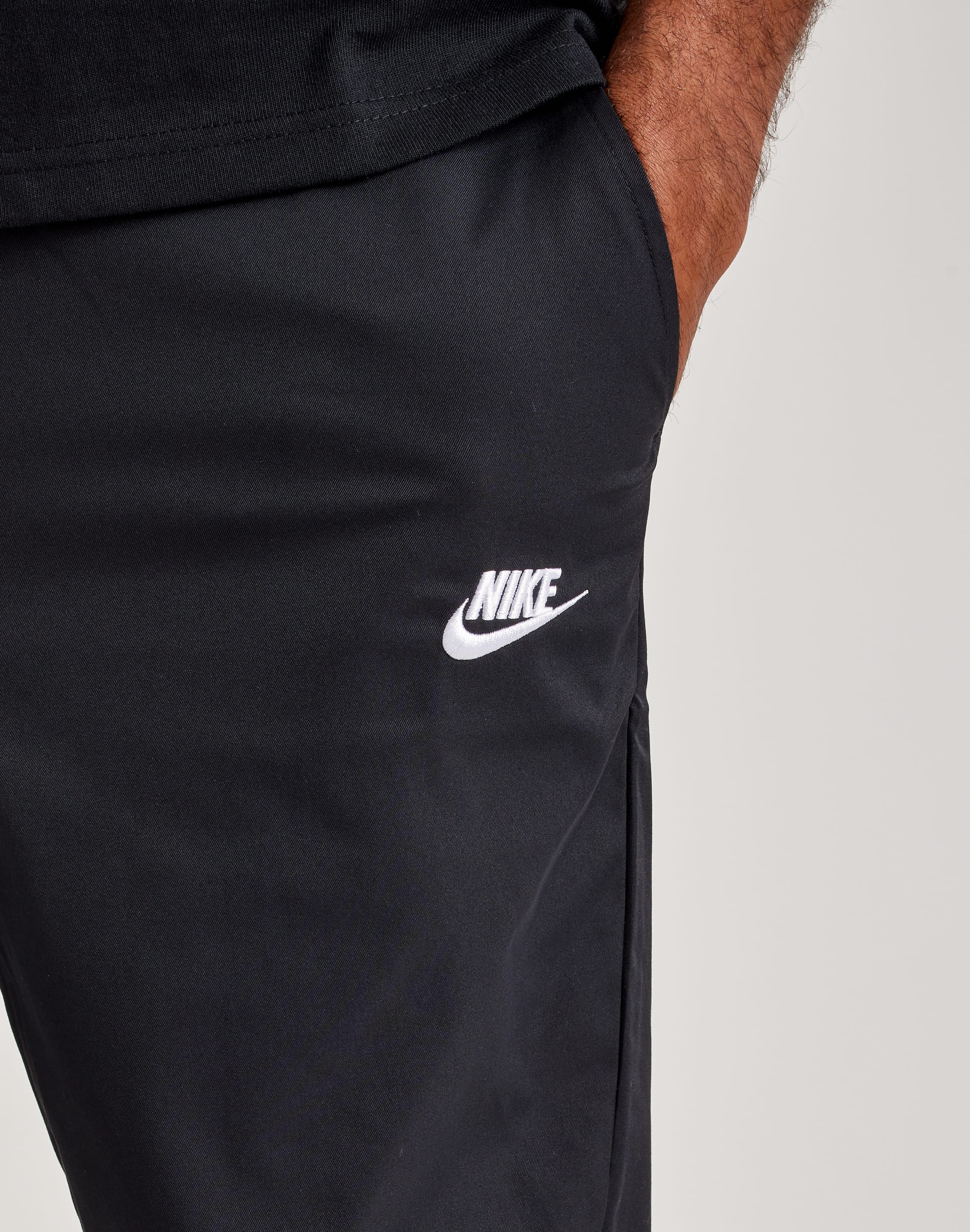 Nike twill cuffed track pants best sale