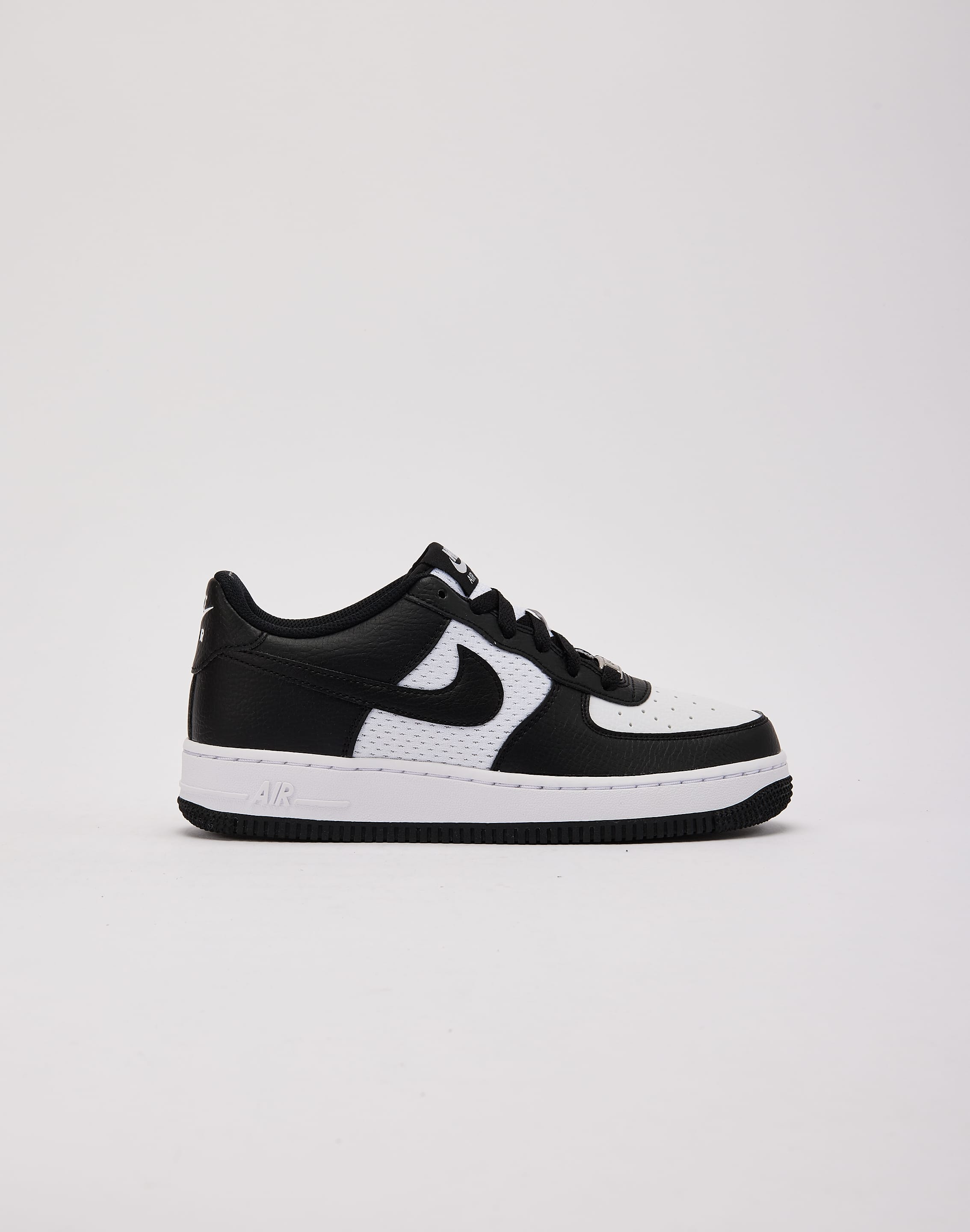 Black and white air force 1 kids online