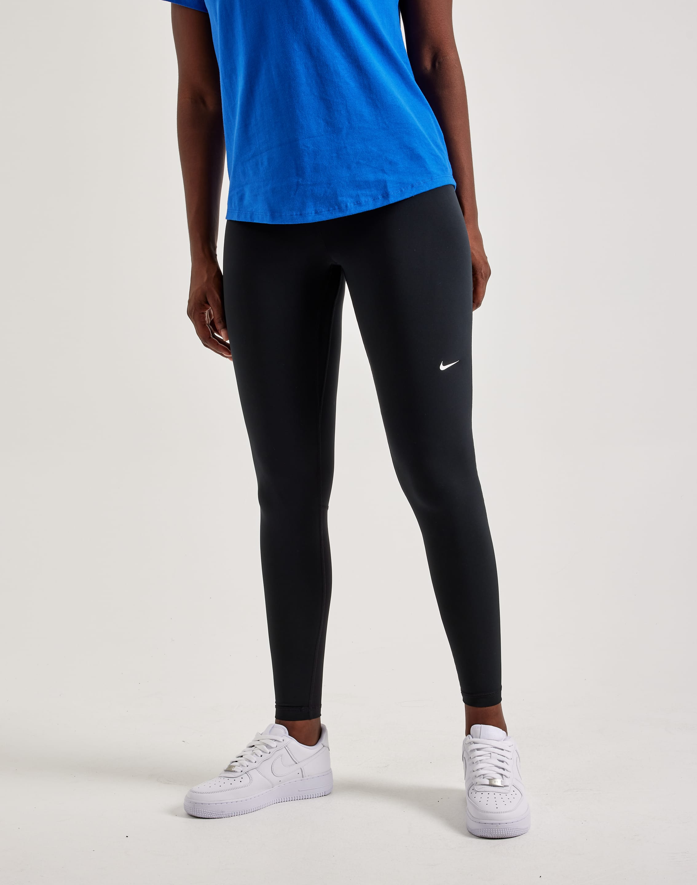 Nike Women s Pro Mid Rise Leggings Black