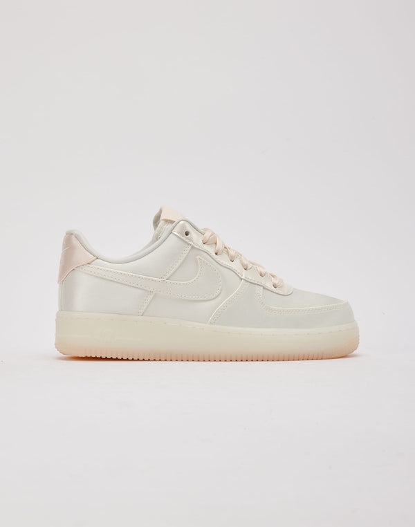 Nike HQ3762 20133 W026 600x