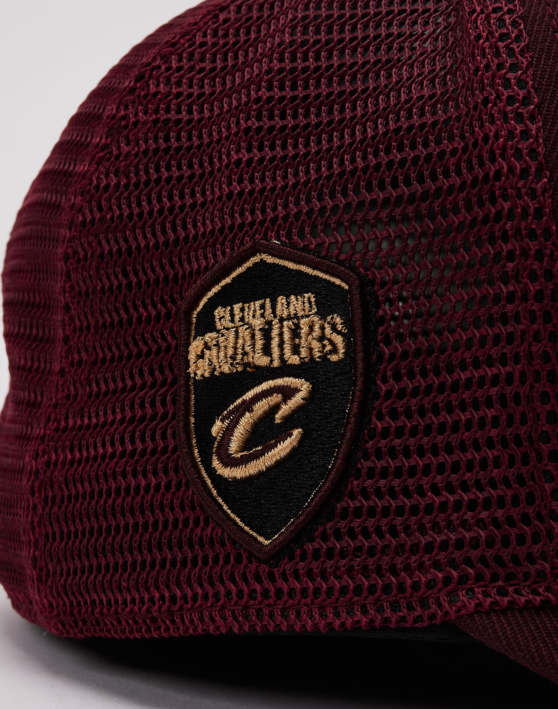 Pro Standard Cleveland Cavaliers Trucker Hat