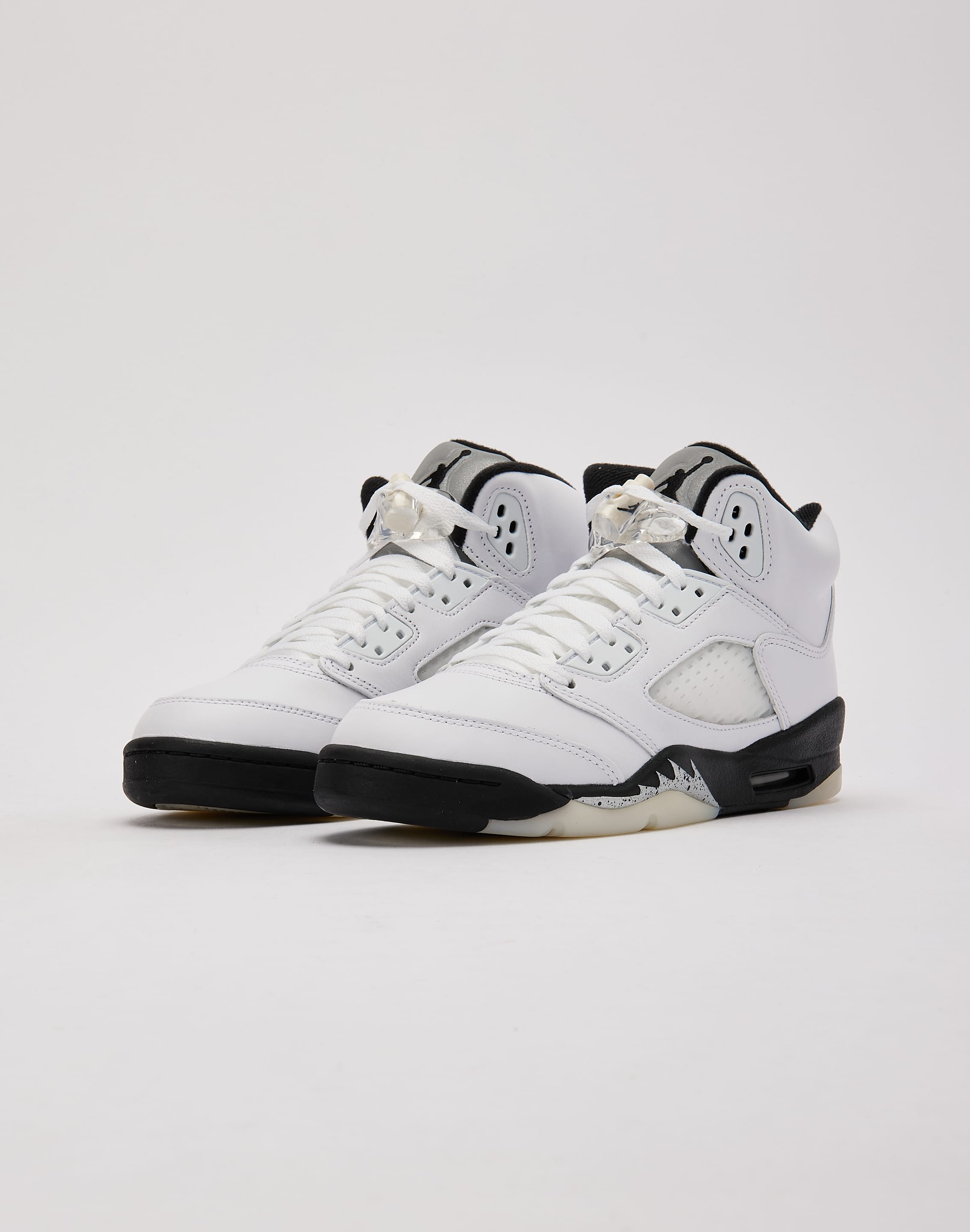 Retro 5 jordans black and white on sale