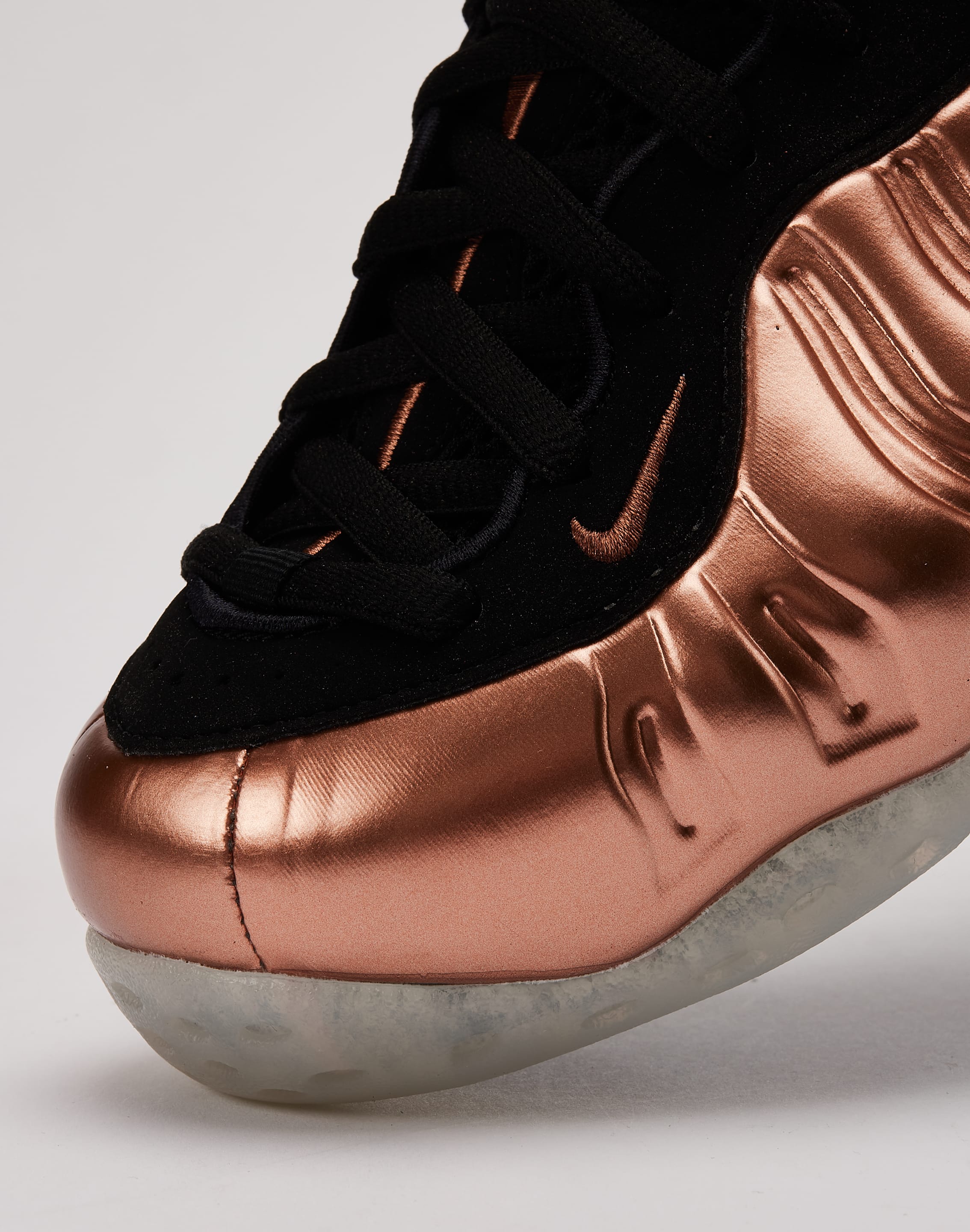 Nike Air Foamposite One Metallic Copper DTLR