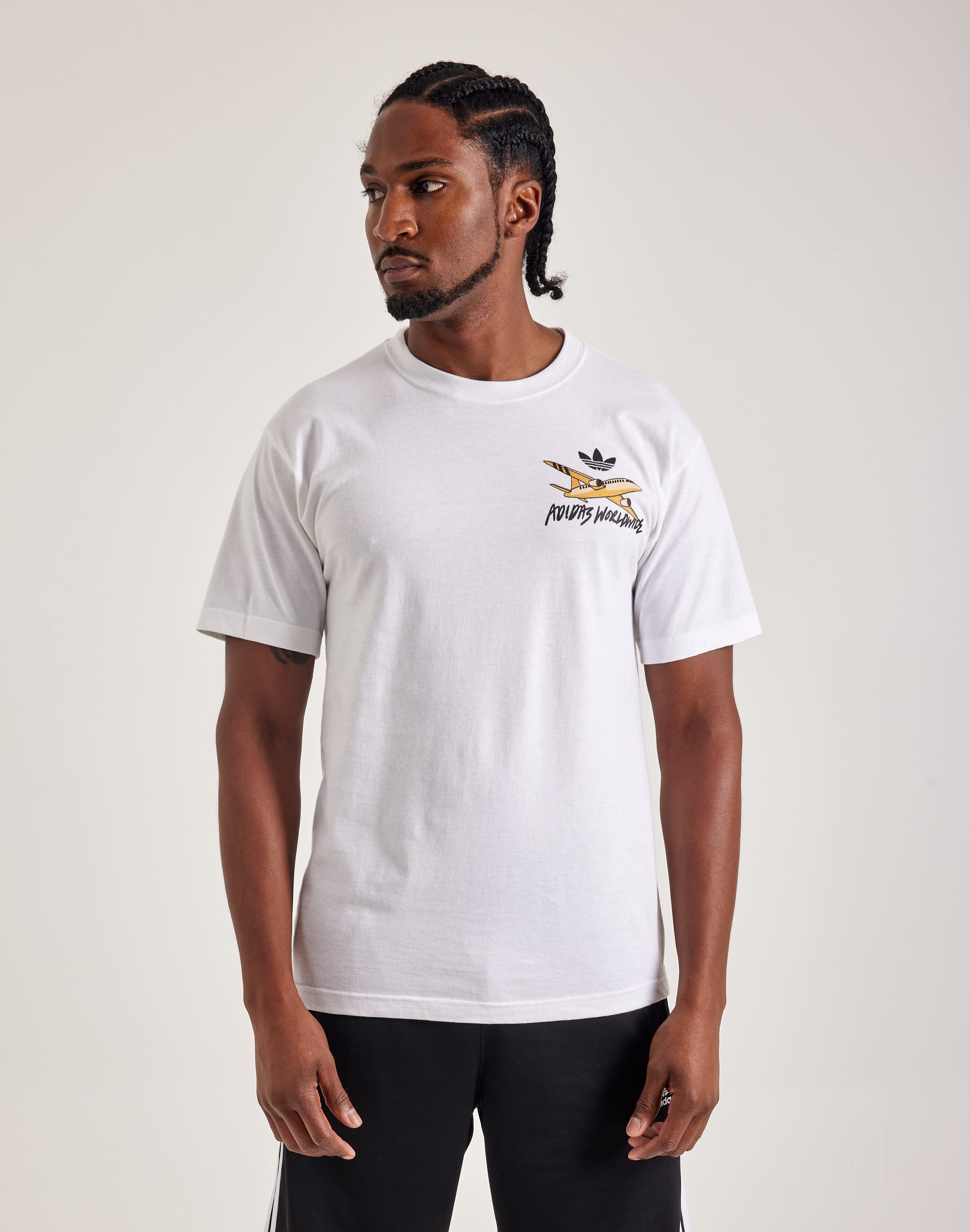 Adidas sneaker t shirt on sale