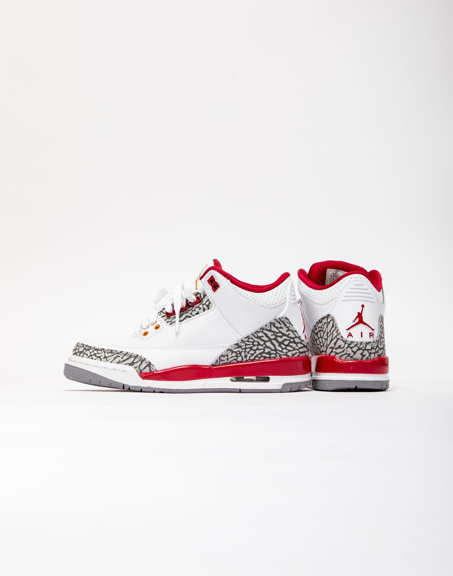 This Air Jordan 3 Retro Plays for the Washington Wizards – DTLR