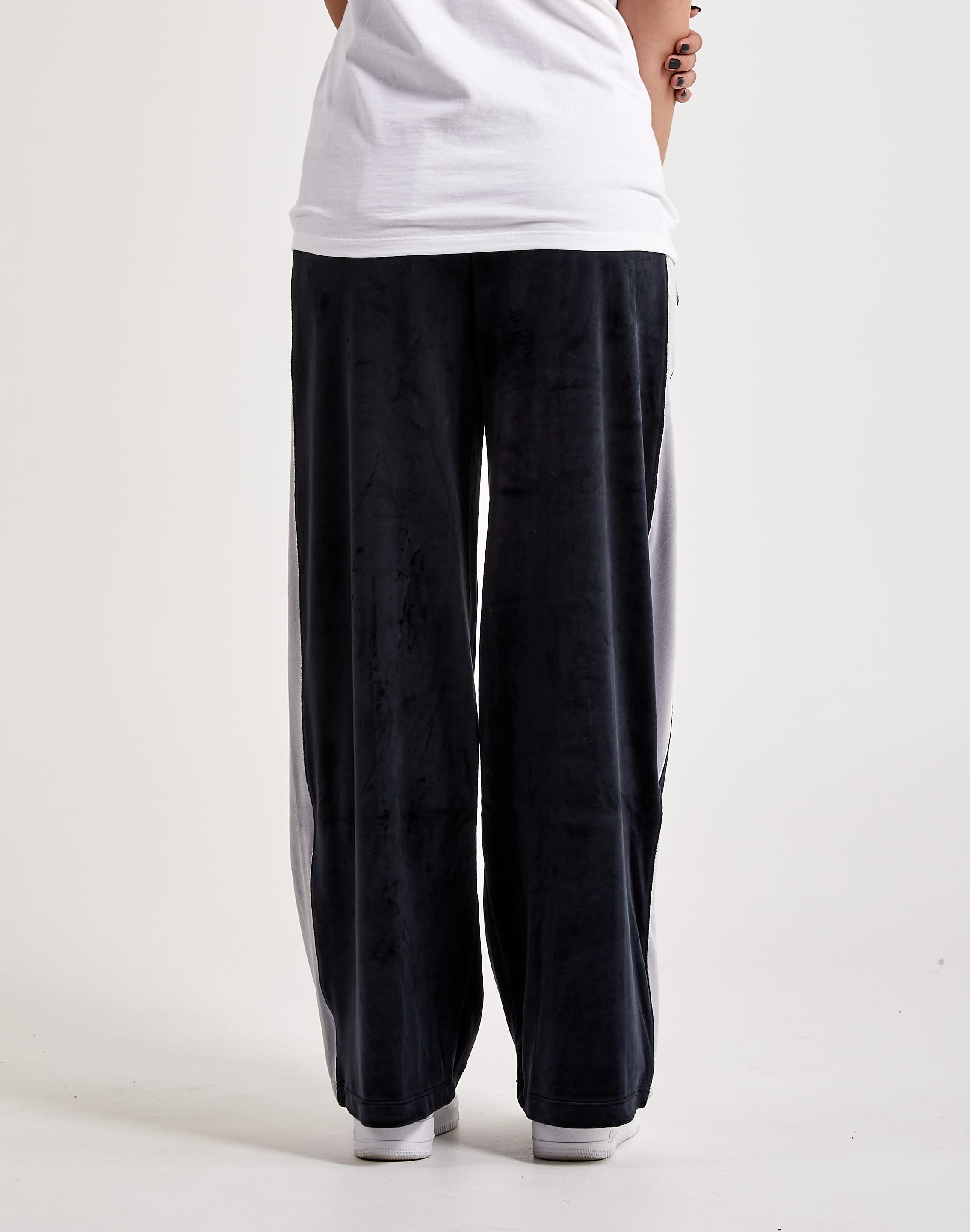 Jordan Flight Women's Velour Trousers (Plus Size). Nike LU