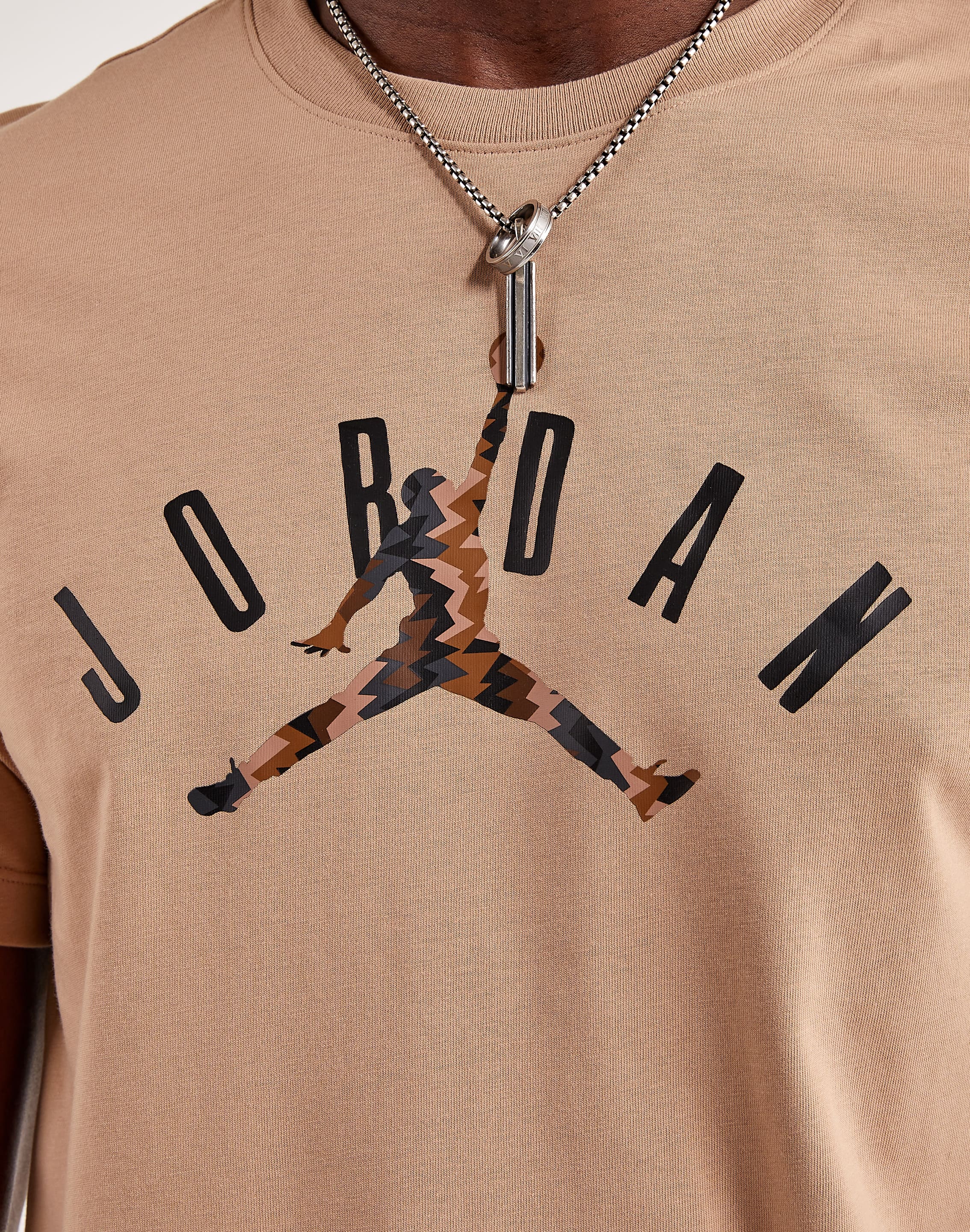 Jordan Men's Jumpman Flight Tee-Black/Gold