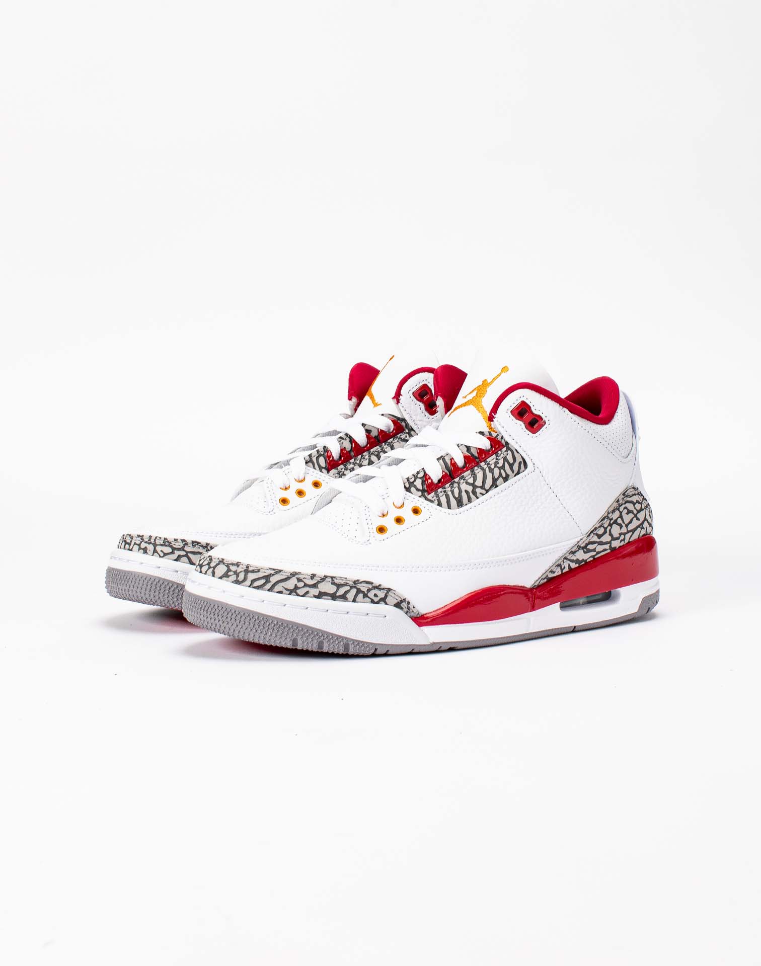 This Air Jordan 3 Retro Plays for the Washington Wizards – DTLR