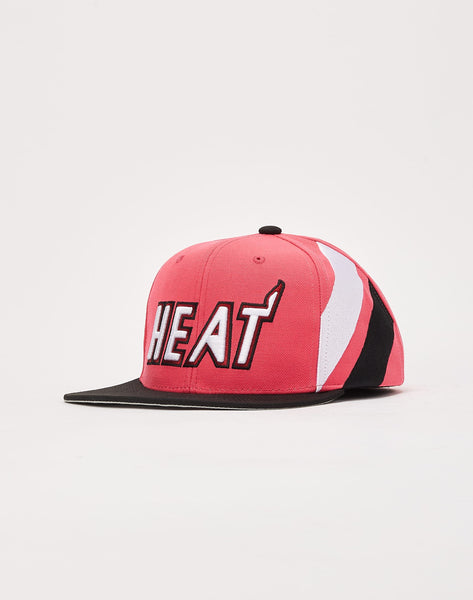 Mitchell and ness store miami heat hat