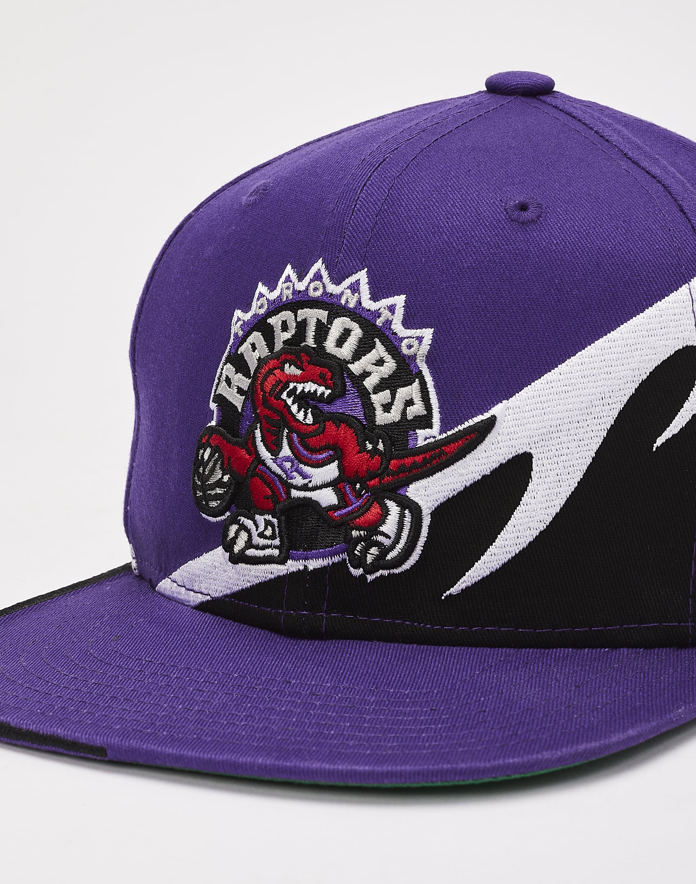 Mitchell & Ness NBA Wave Philadelphia 76ers Snapback Hat – DTLR