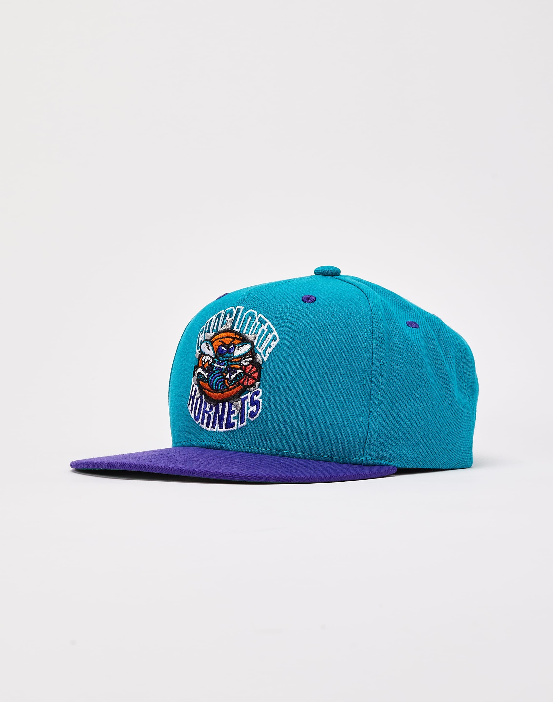 Charlotte Hornets Bolt Mitchell & Ness Snapback Hat