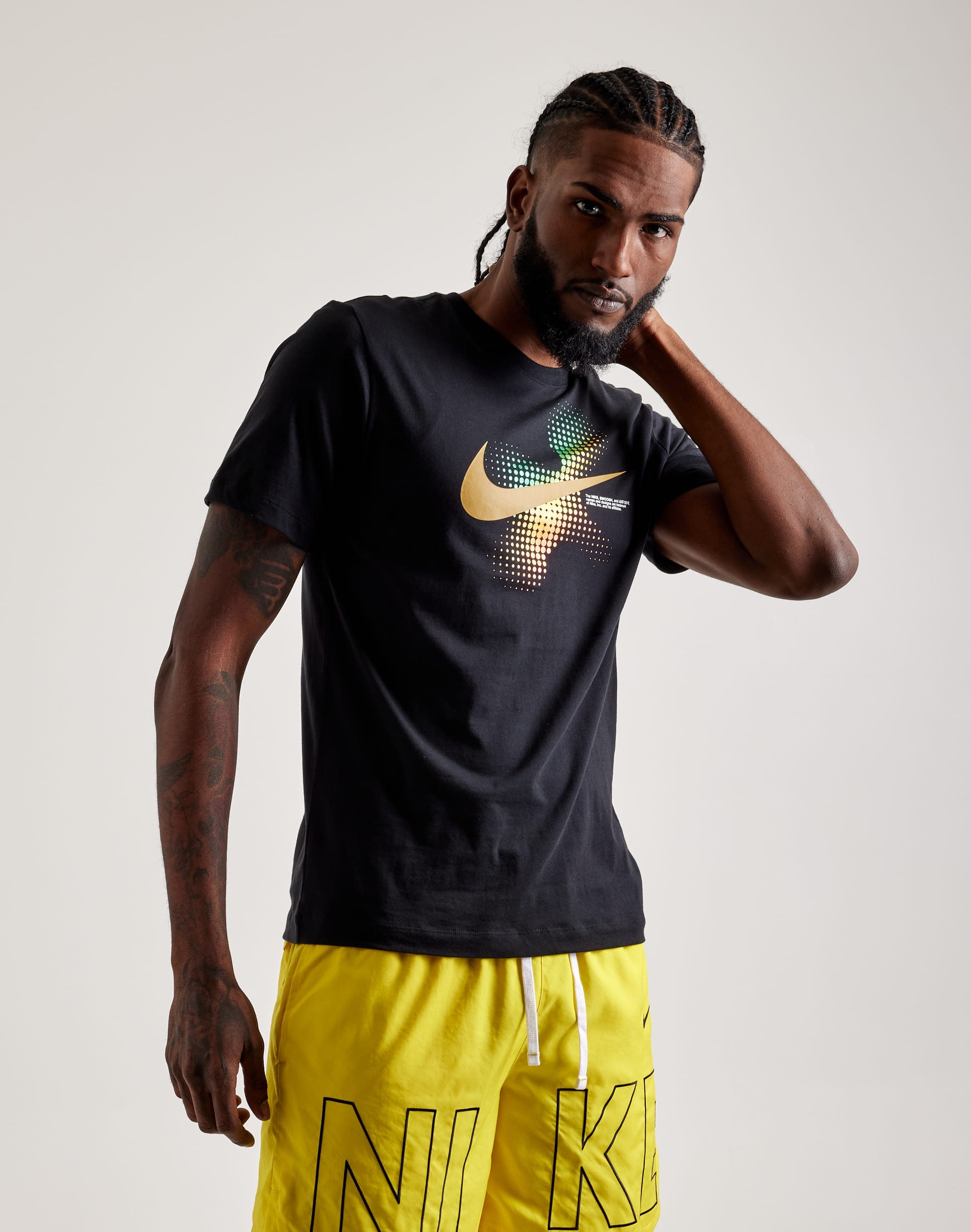 Nike Tee Made you Look! Logo Graphic Swoosh T Shir