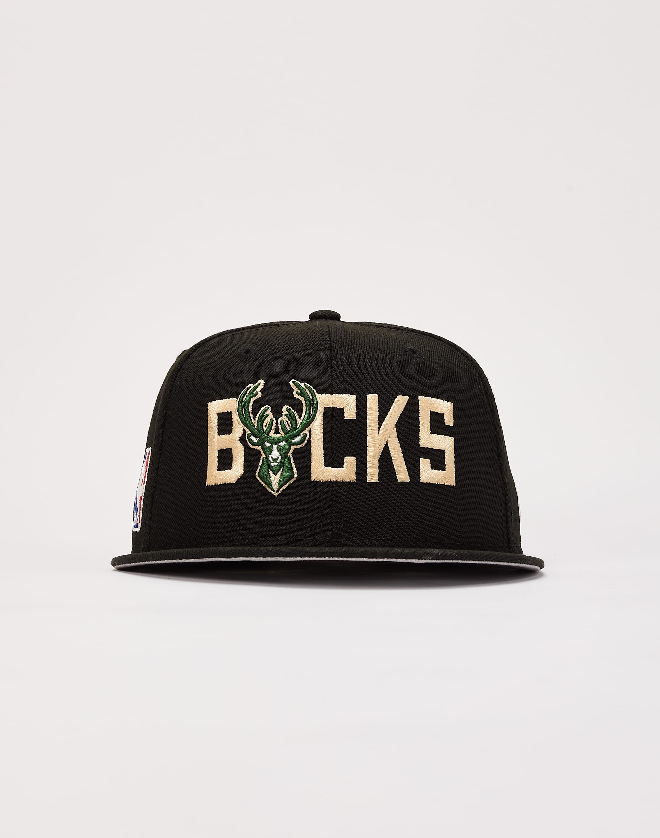 Milwaukee Bucks New Era Snapback Hat Cap Black