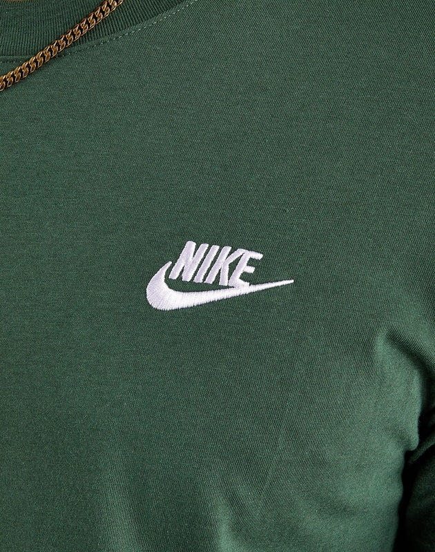 Nike Club Tee – DTLR