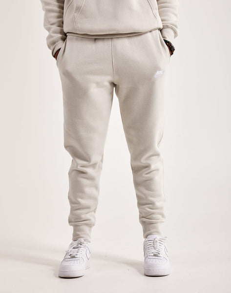 Nike Club Fleece Joggers – DTLR