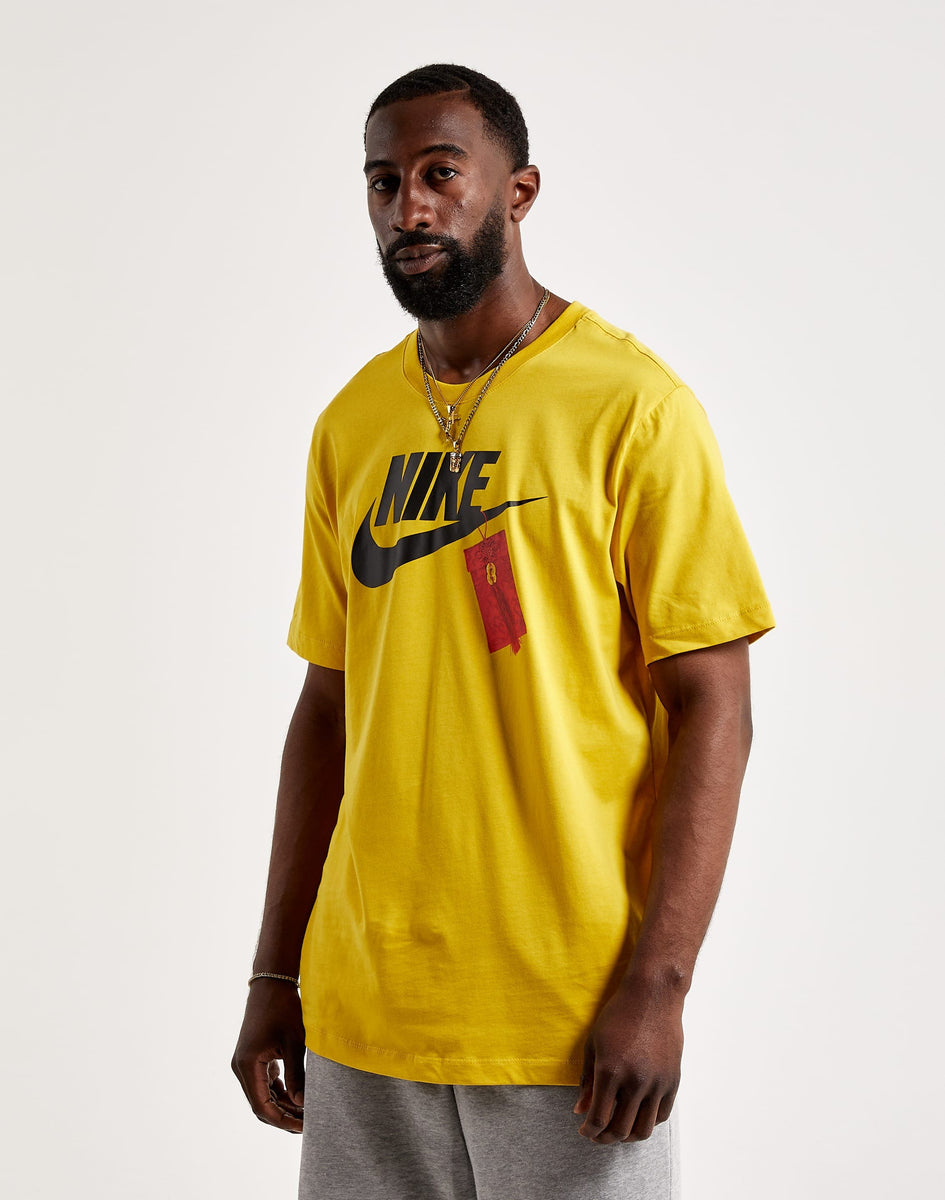 Nike Nsw Graphic Tee – DTLR
