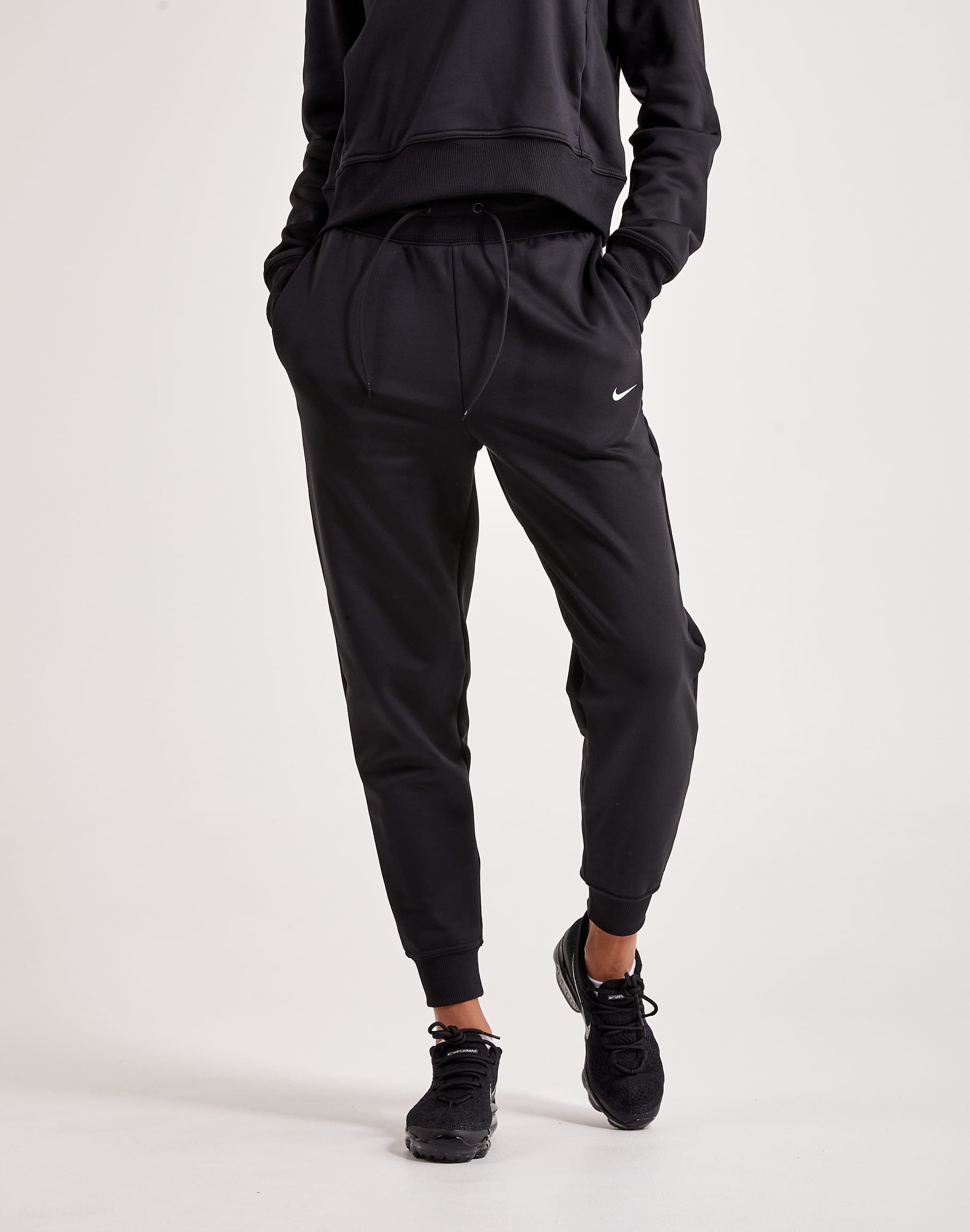 Nike Sportswear Tapered Jogger Size M ,Womens Pants Black DB3866 010