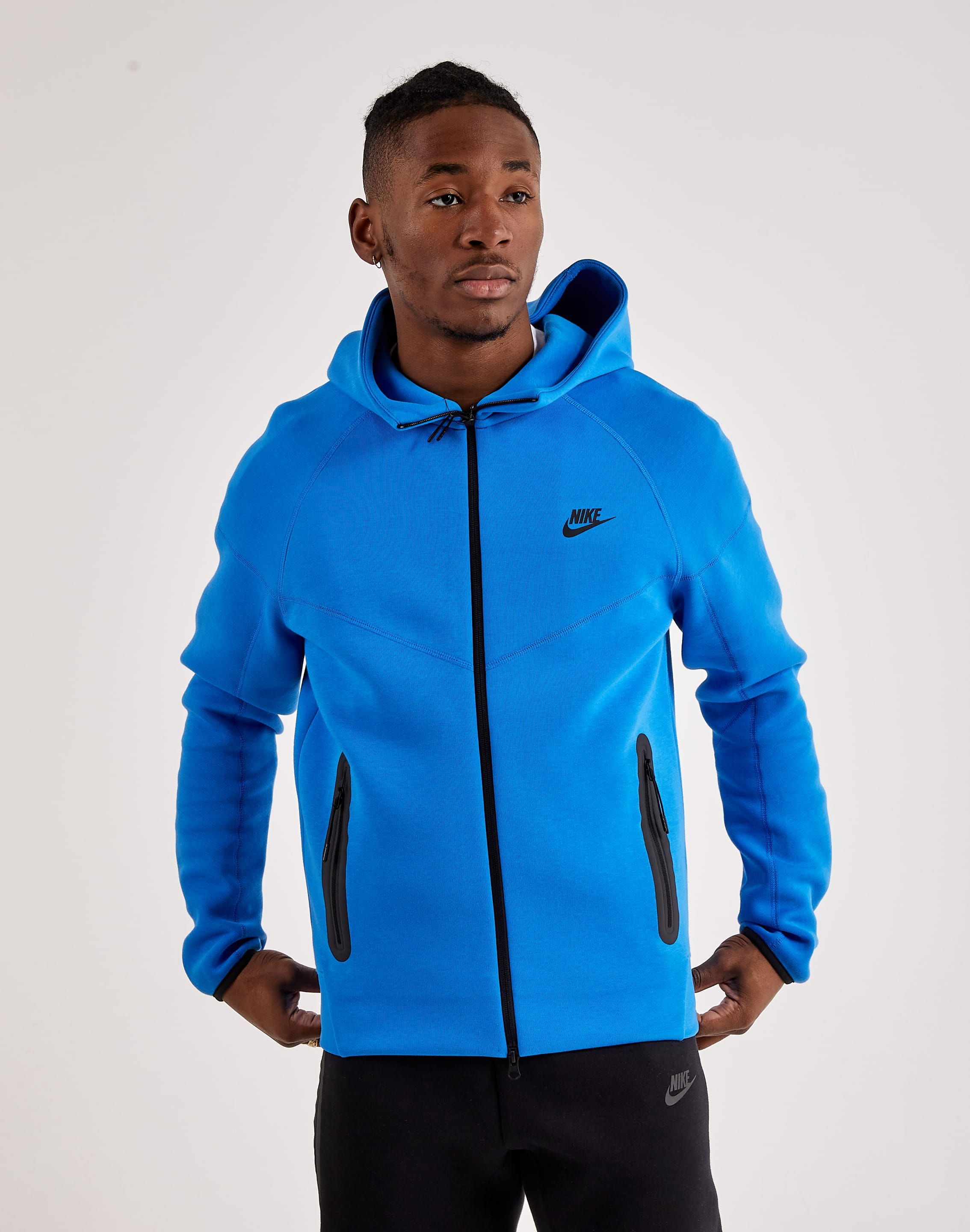 Sweatshirt Nike Tech Fleece Windrunner fb7921-247