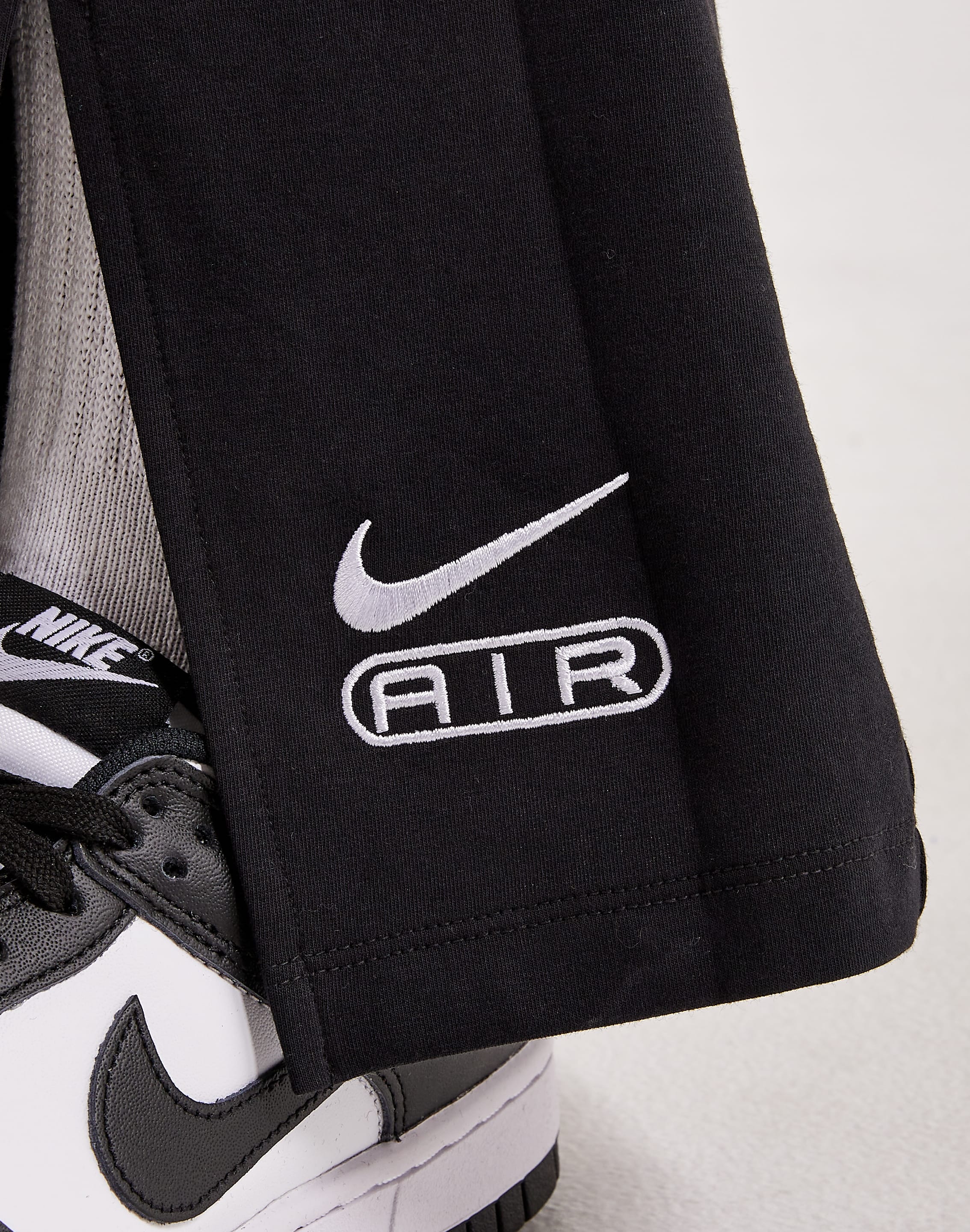 Nike Air High-Waisted Flared Leggings – DTLR