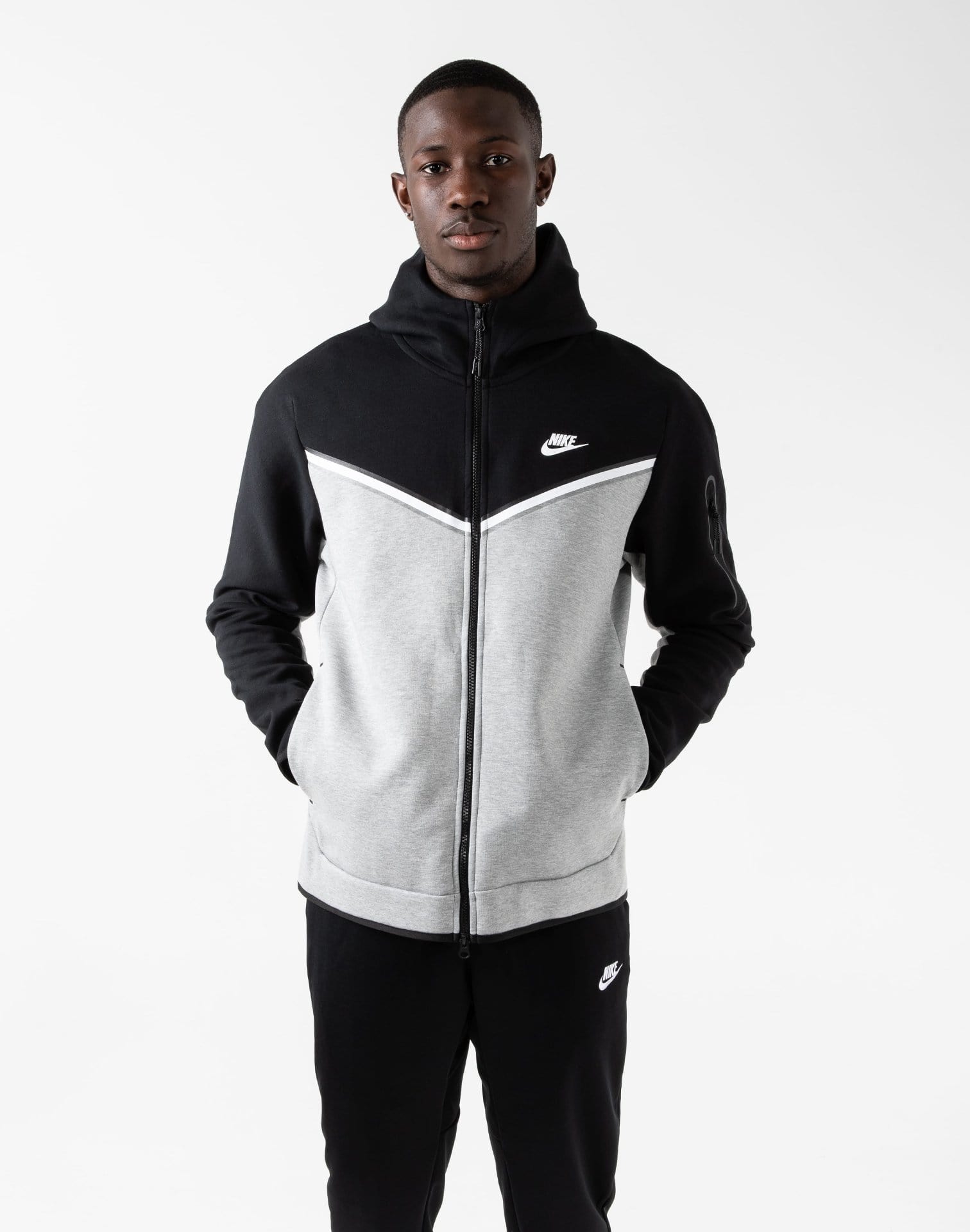 Nike Nsw Tech Fleece Full-Zip Hoodie