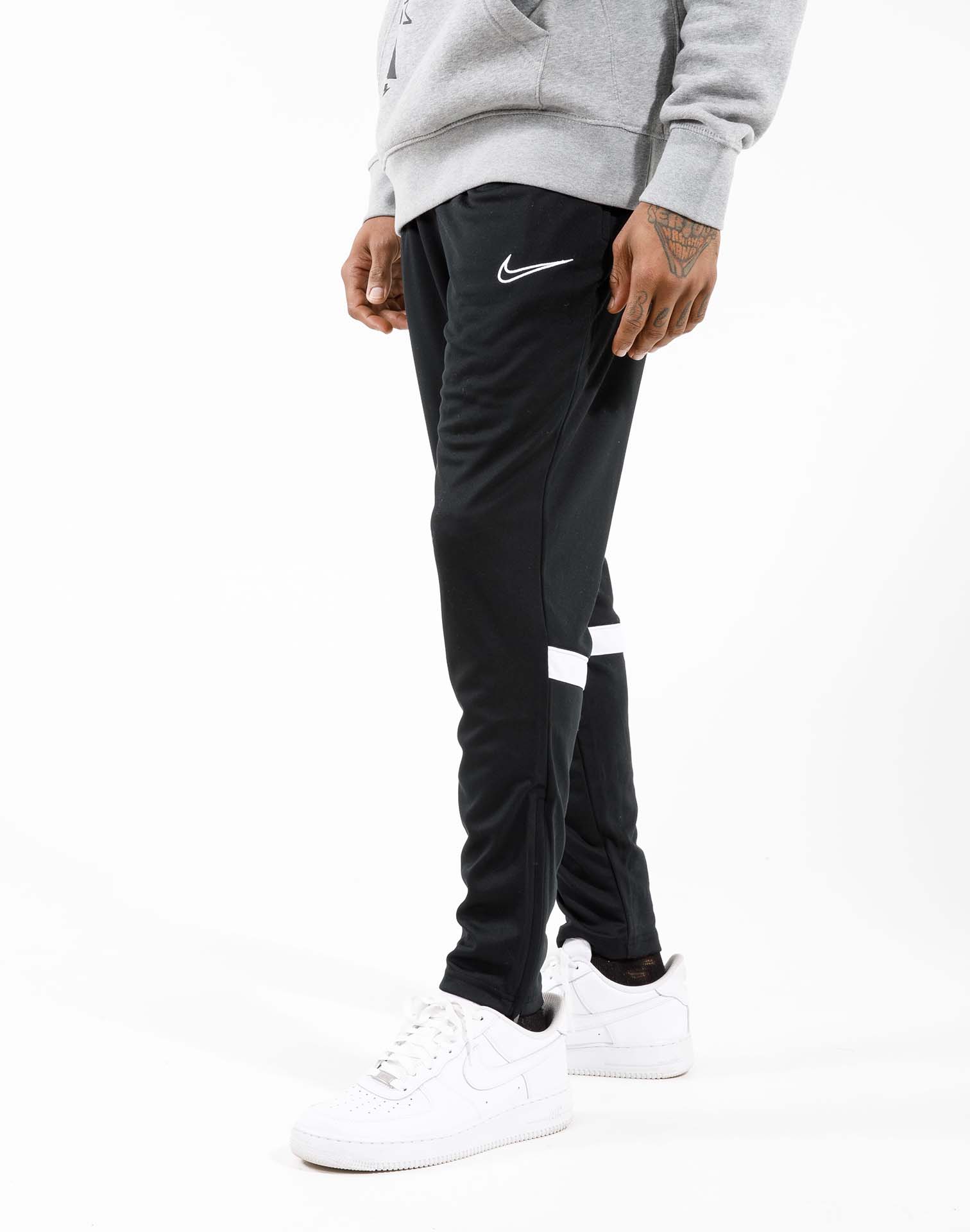 Nike Dri-Fit Athletic Track Pants Boys 2XL XXL Black Drawstring Elastic  Waist | eBay