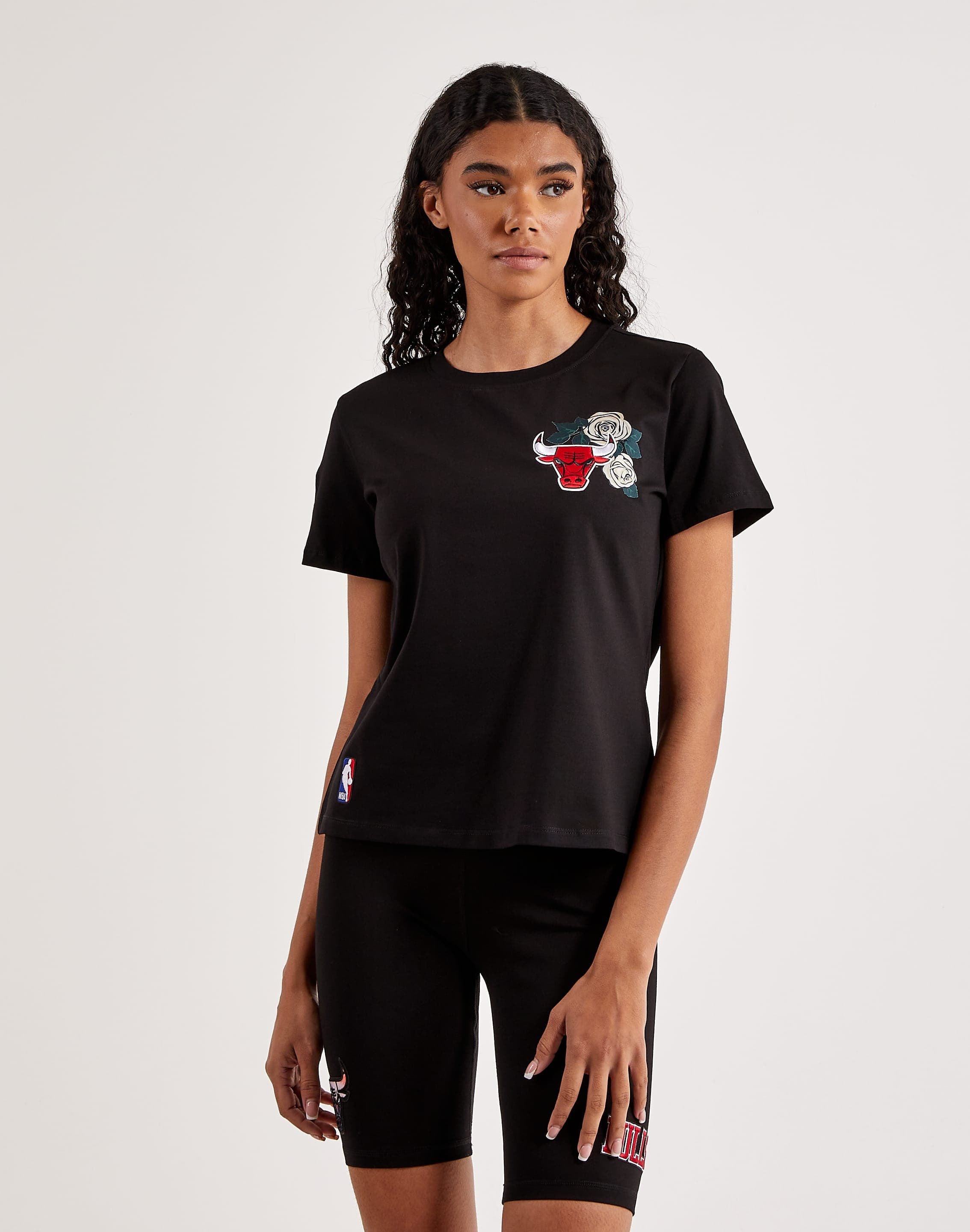 Pro Standard Chicago Bulls Logo Shirt Black