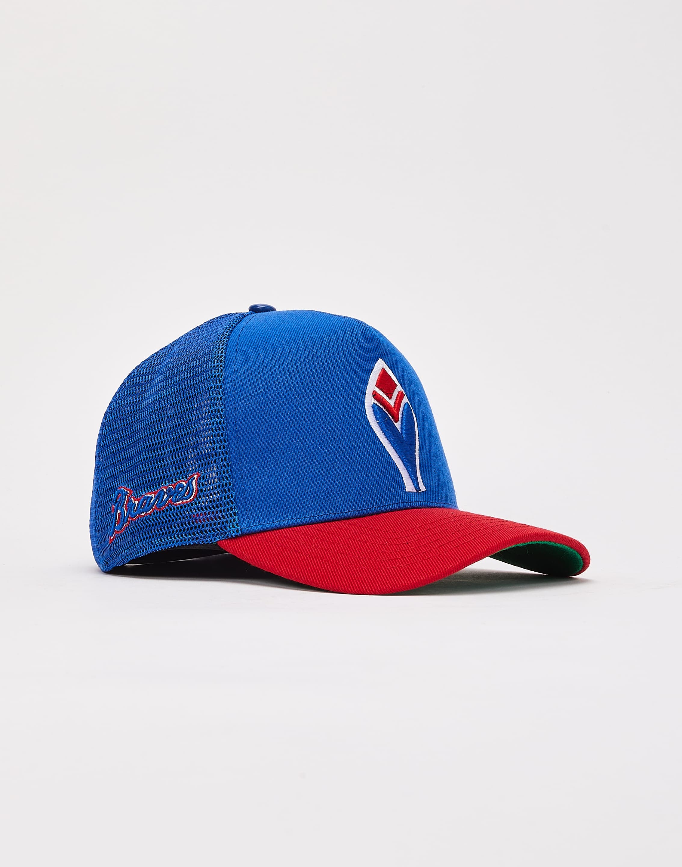 Men's Atlanta Braves Fanatics Branded Royal Heritage Trucker Snapback Hat